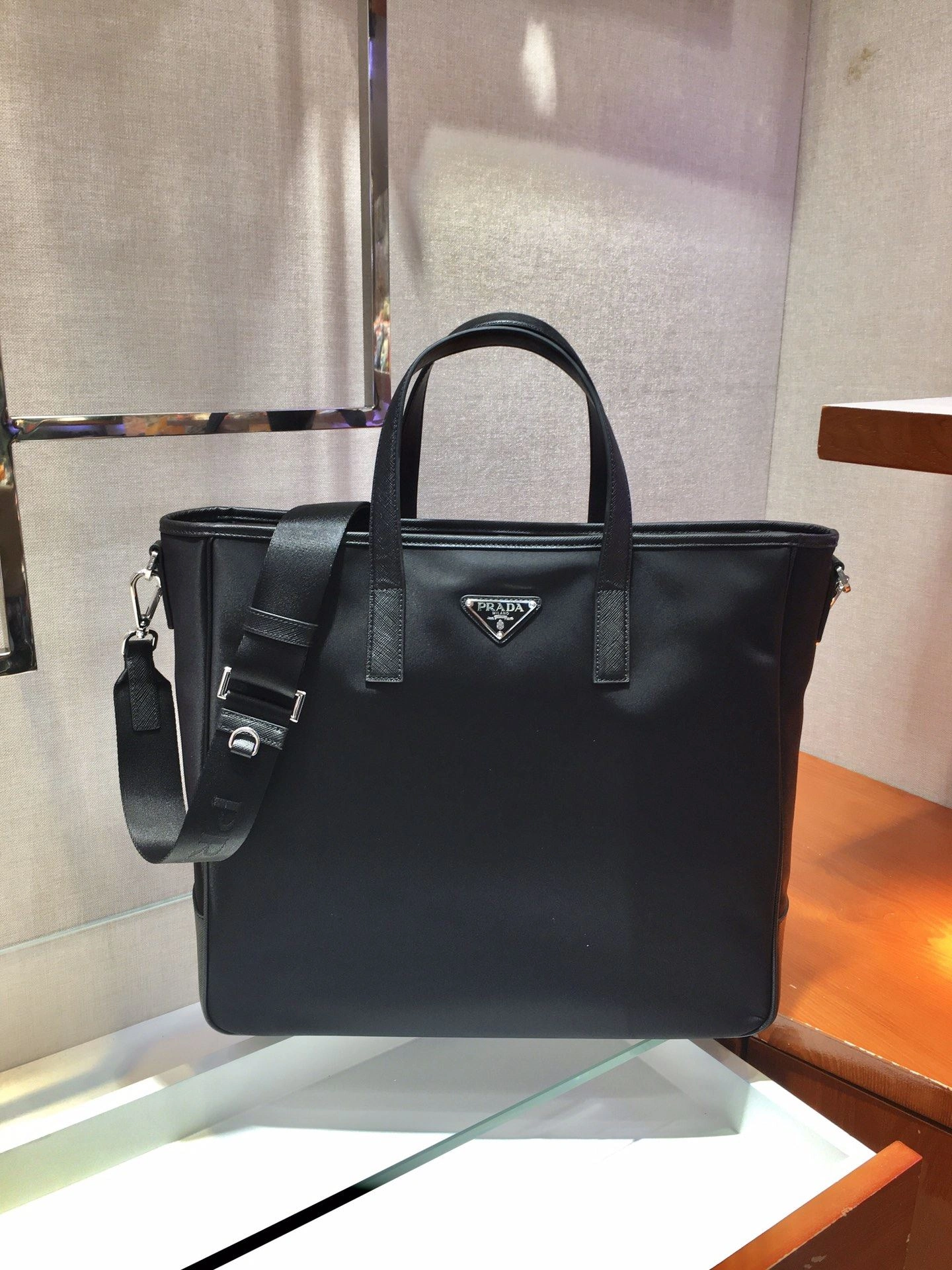 Prada Briefcase 4099A-0417