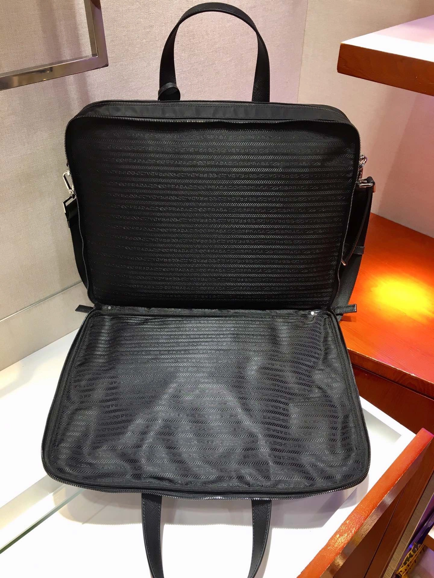 Prada Briefcase 4099A-0419