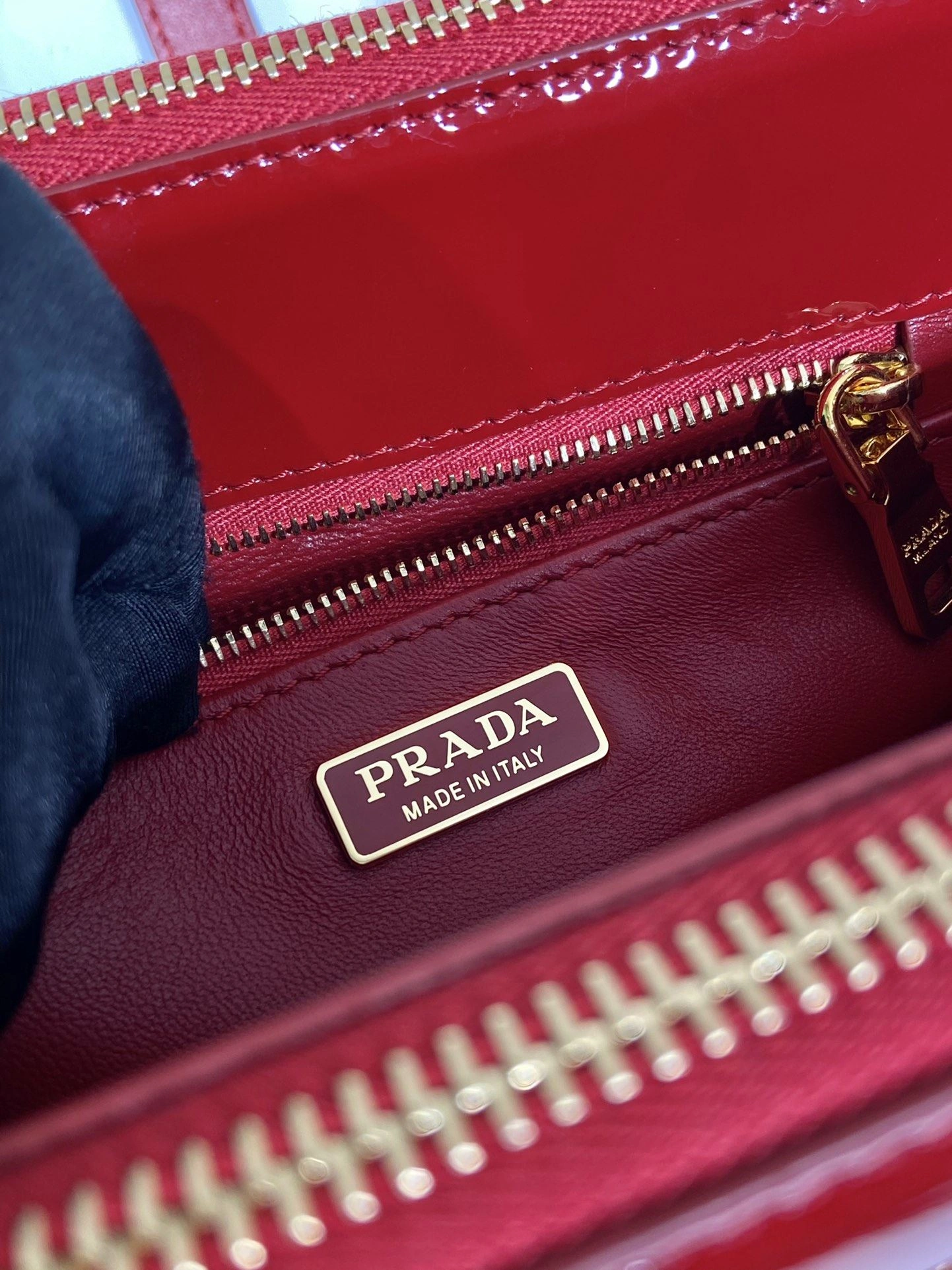 Prada Top Handle Bags 4099A-0431