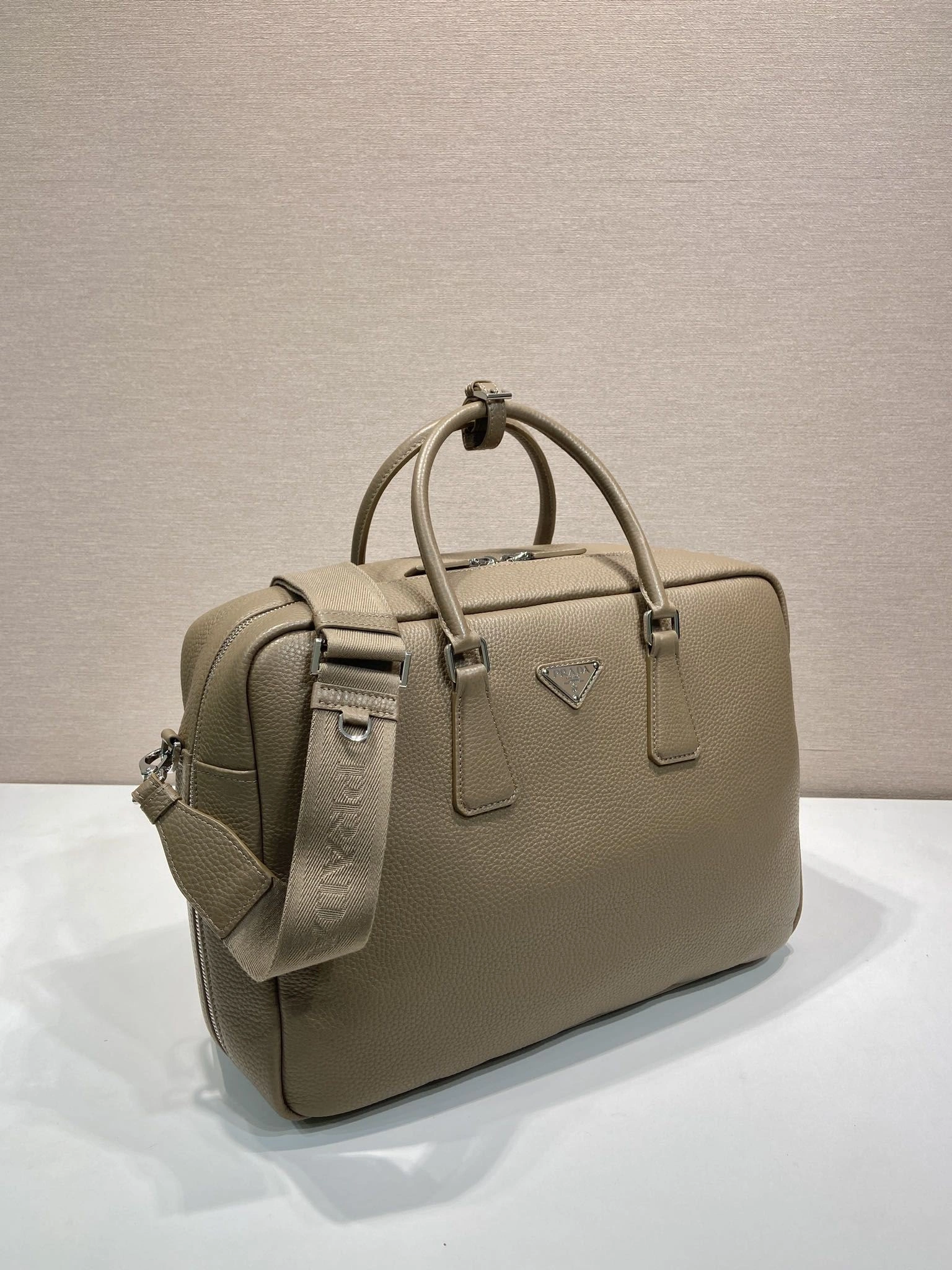 Prada Briefcase 4099A-0434