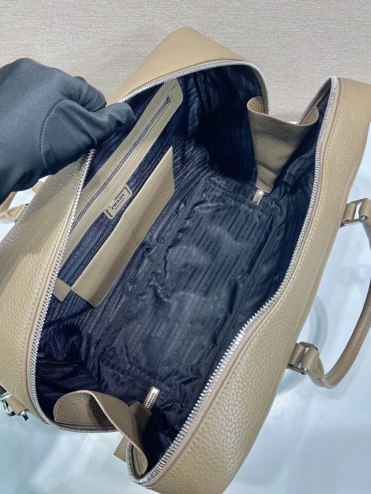 Prada Briefcase 4099A-0434