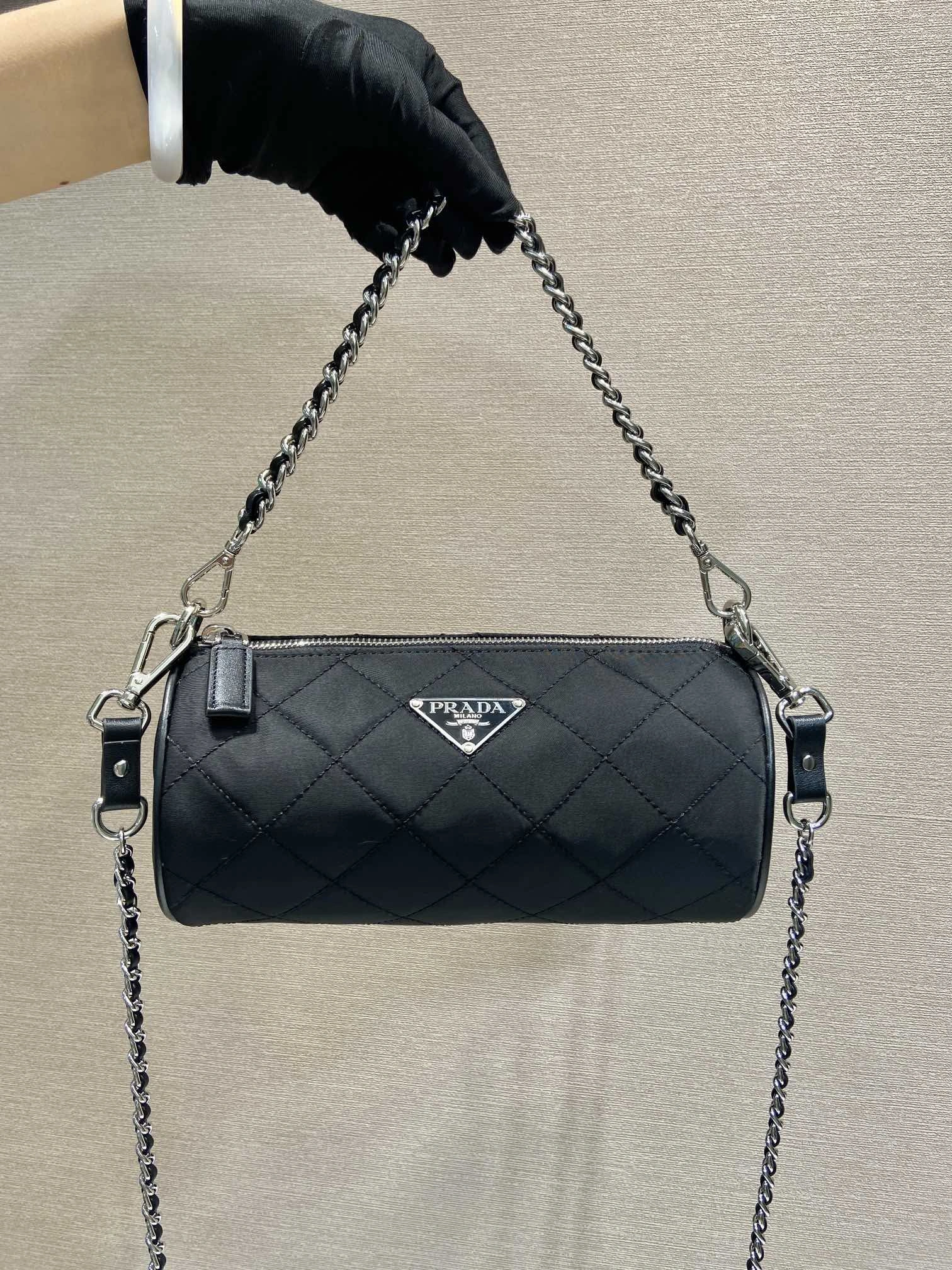 Prada Round Bags 4099A-0445