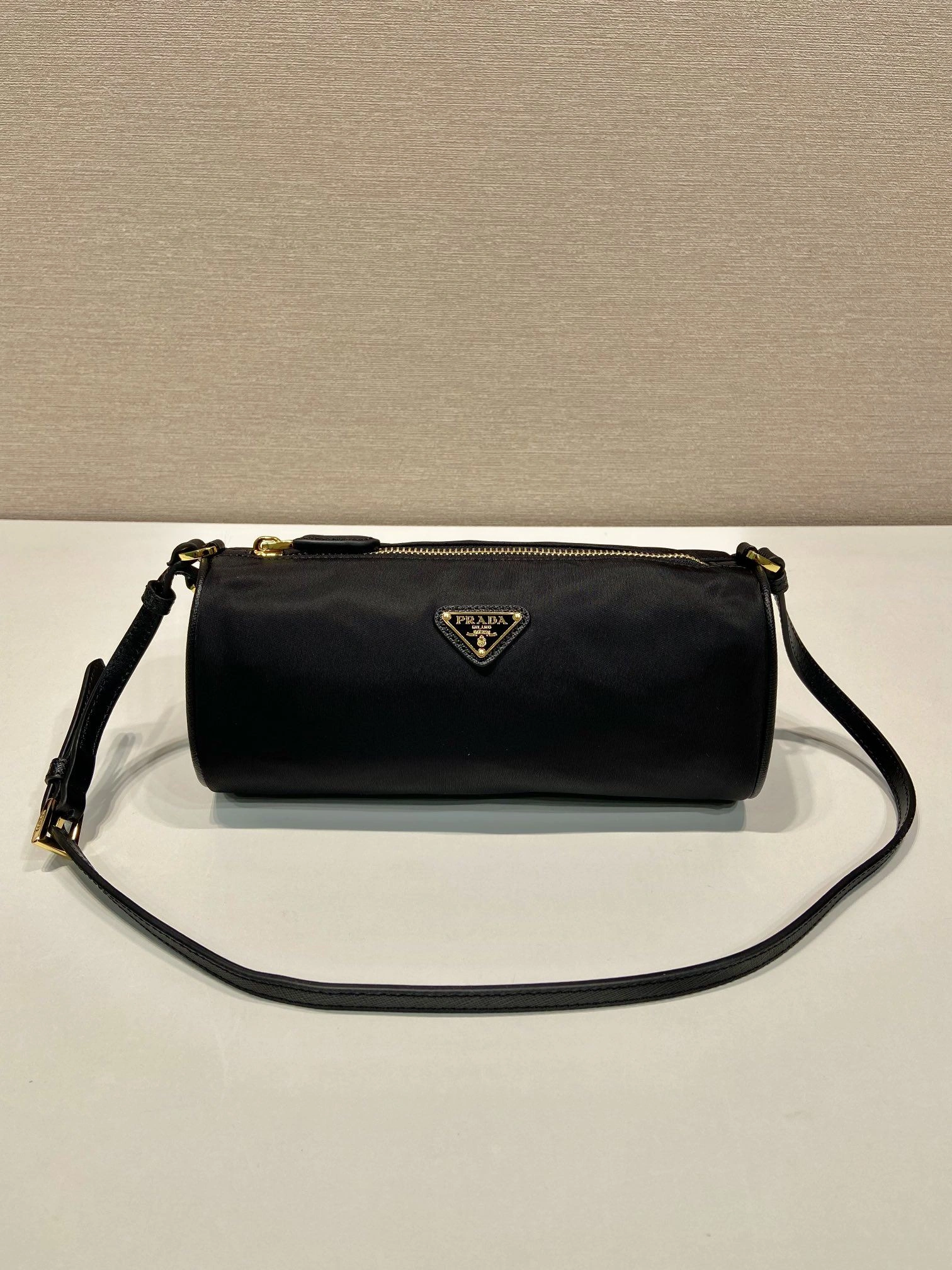 Prada Top Handle Bags 4099A-0447