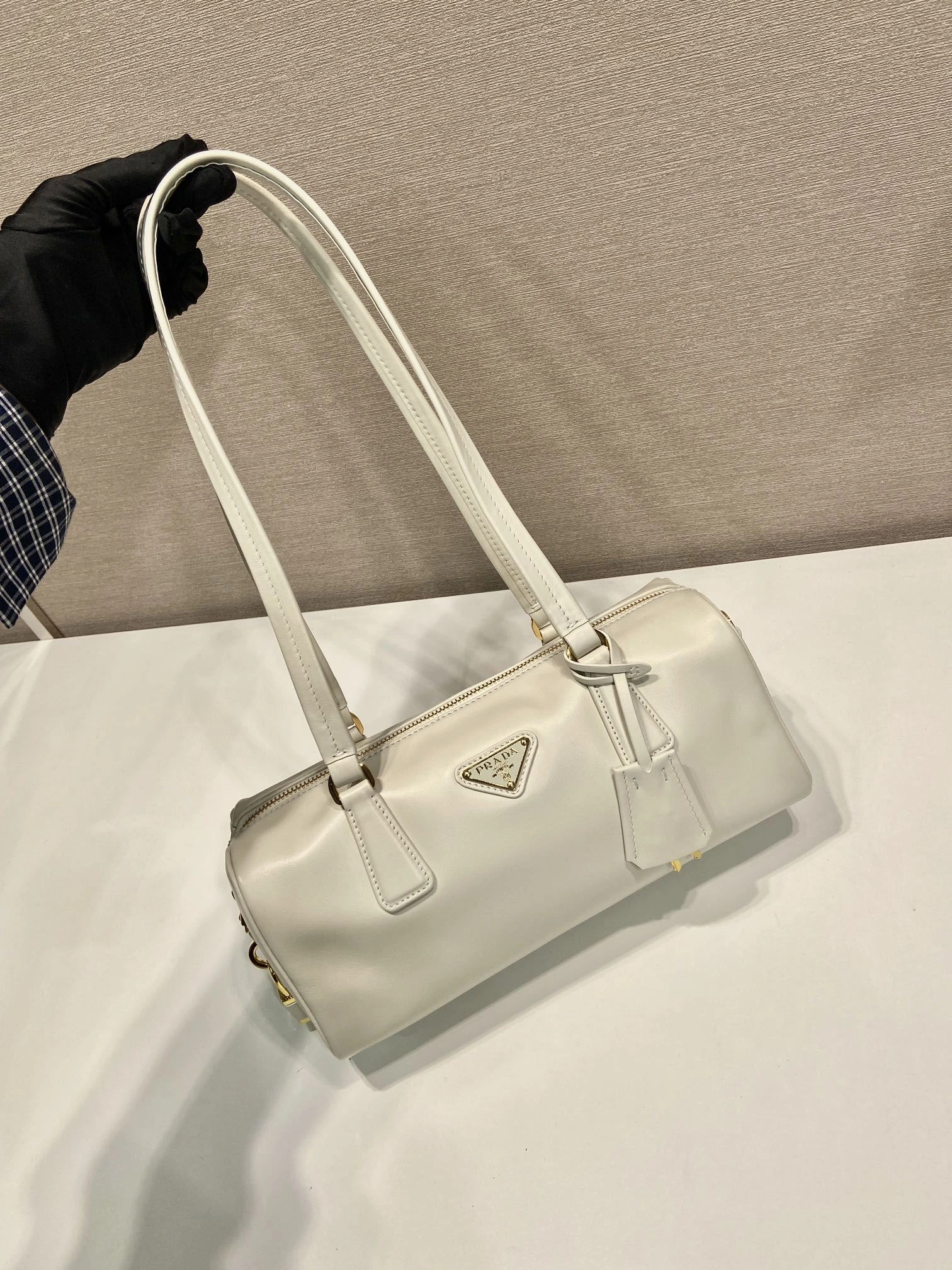 Prada Top Handle Bags 4099A-0454