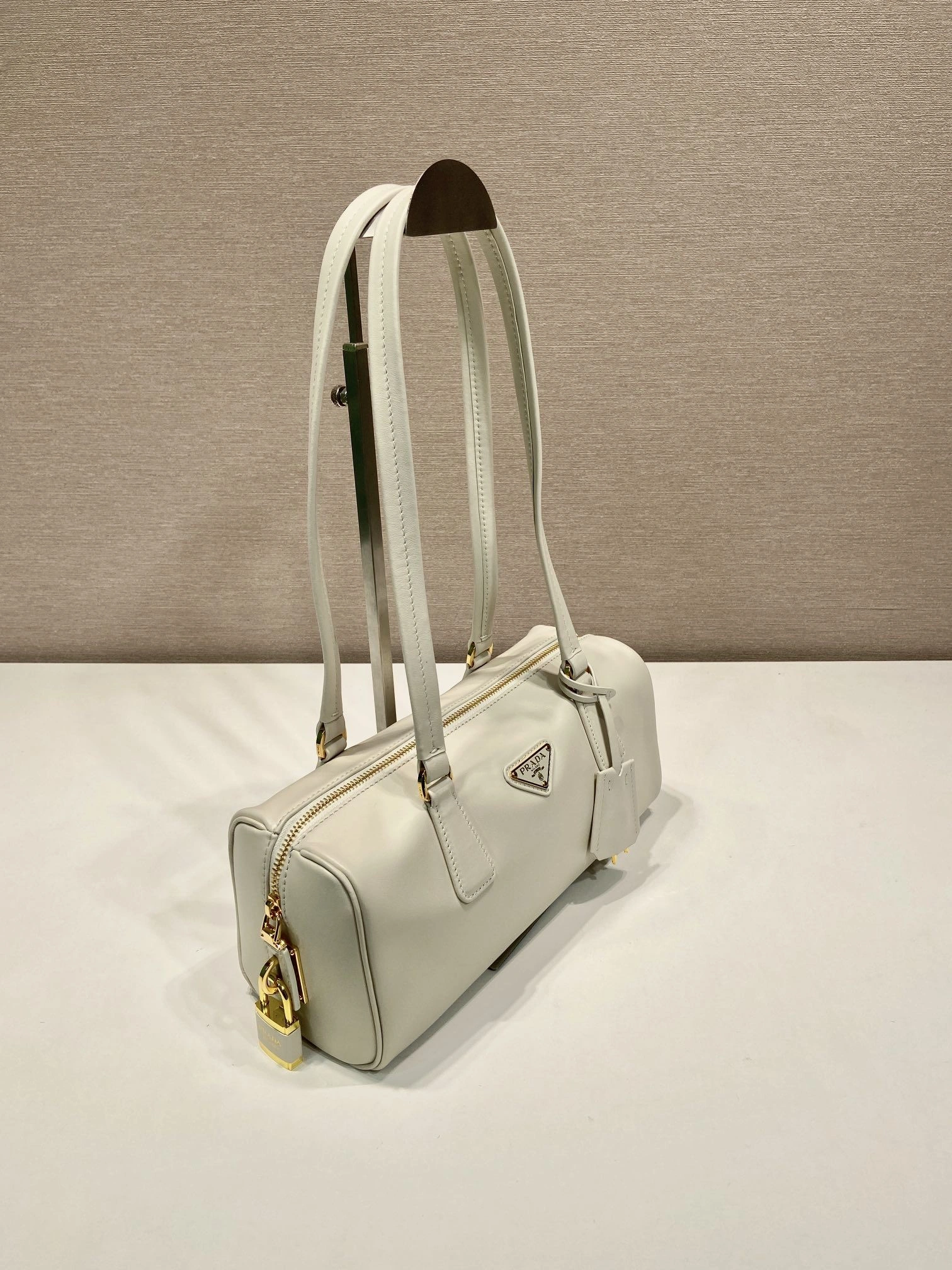 Prada Top Handle Bags 4099A-0454