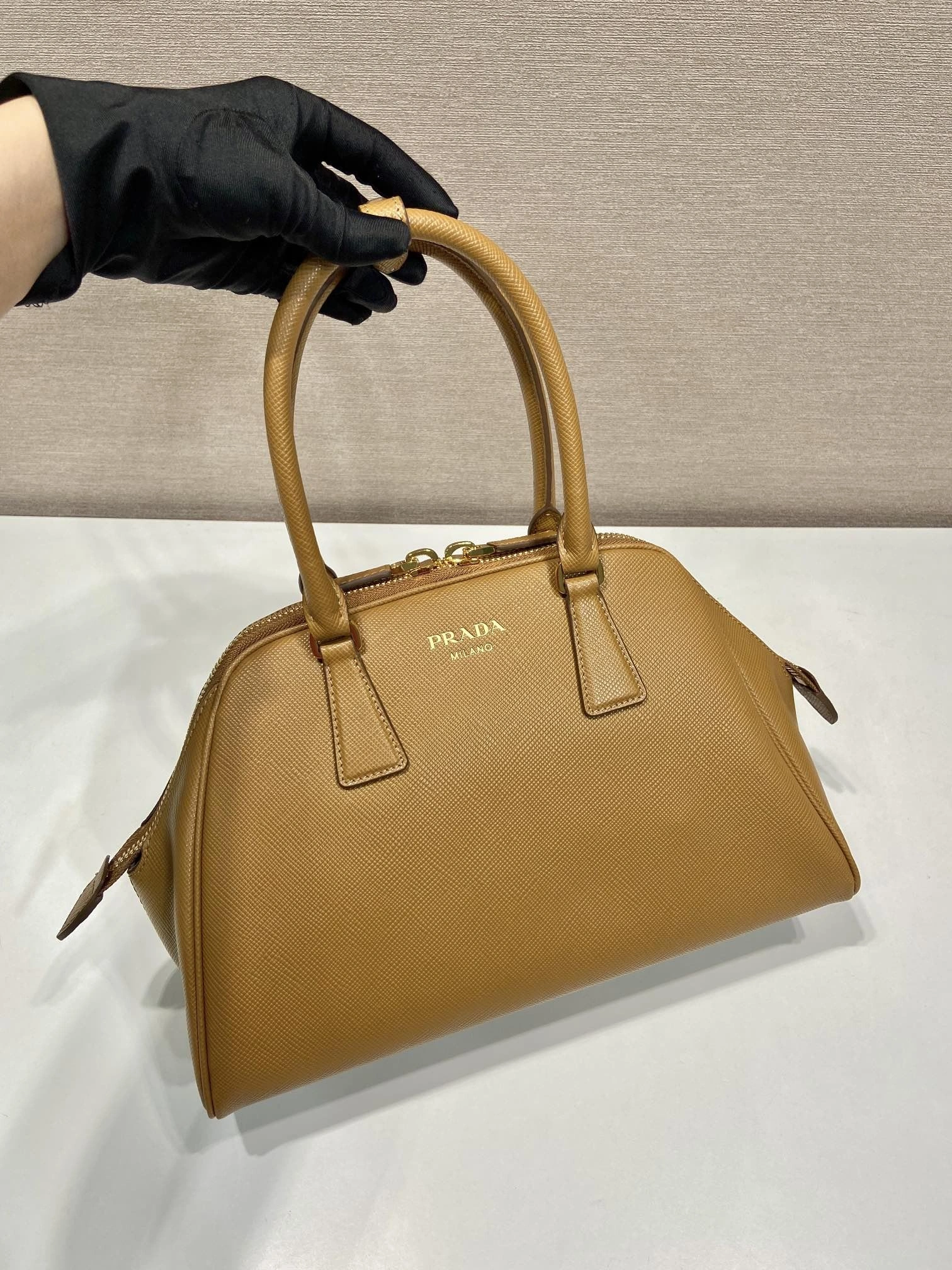 Prada Top Handle Bags 4099A-0455