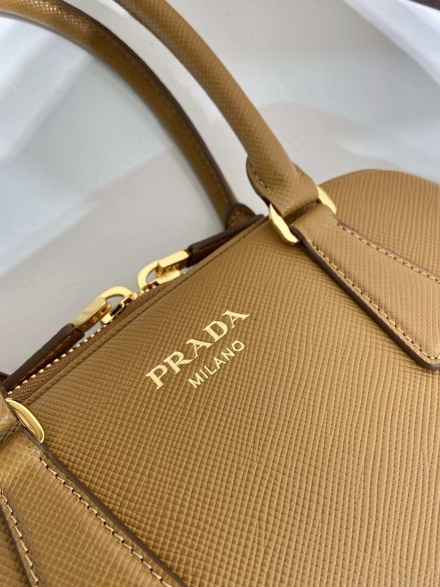 Prada Top Handle Bags 4099A-0455