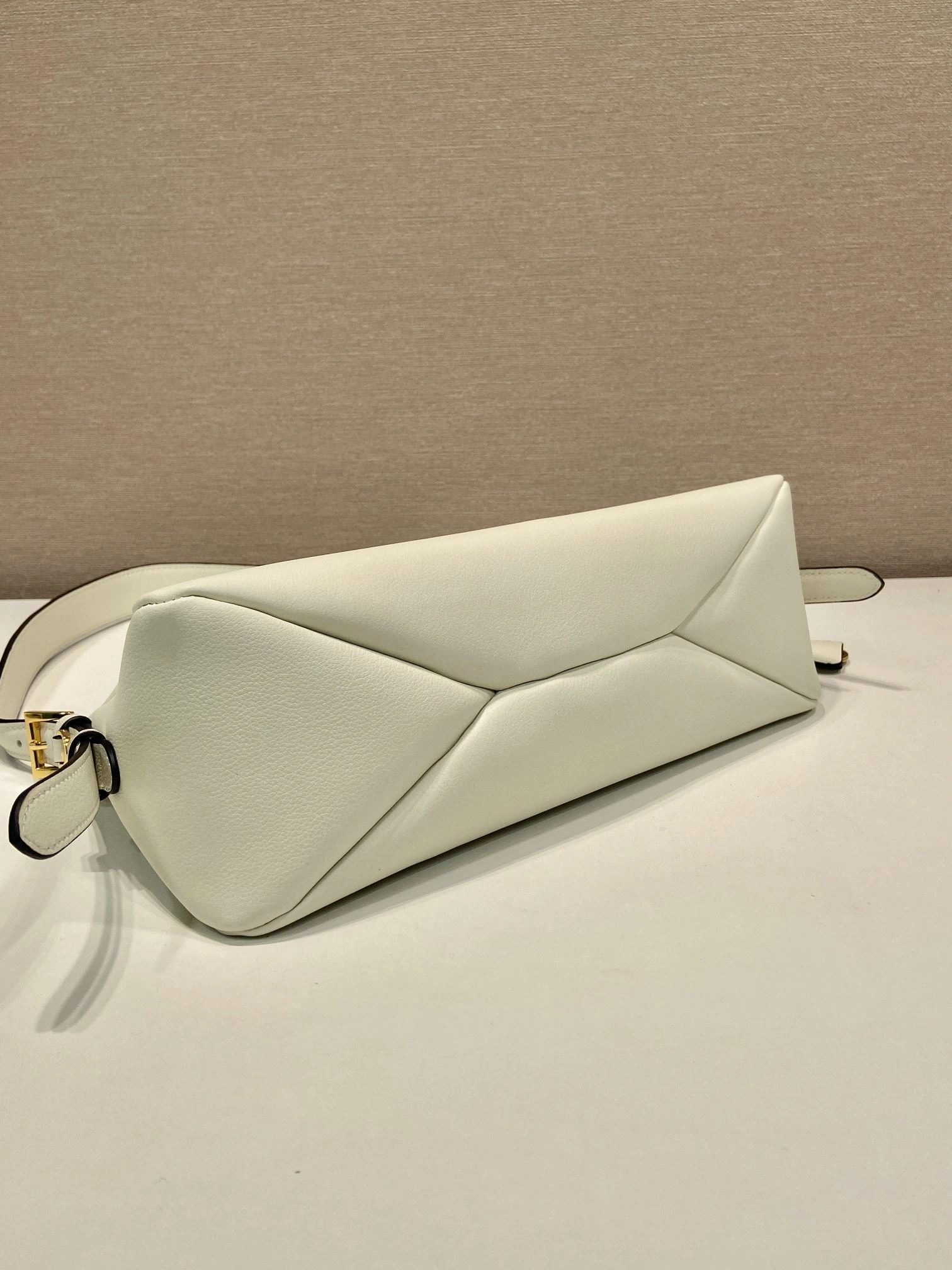 Prada Top Handle Bags 4099A-0459