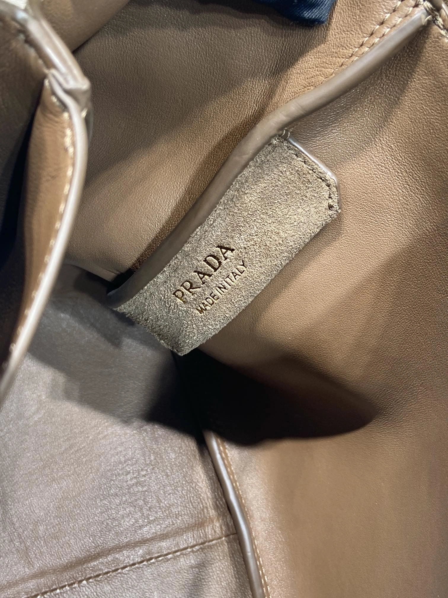 Prada Bucket Bags 4099A-0466