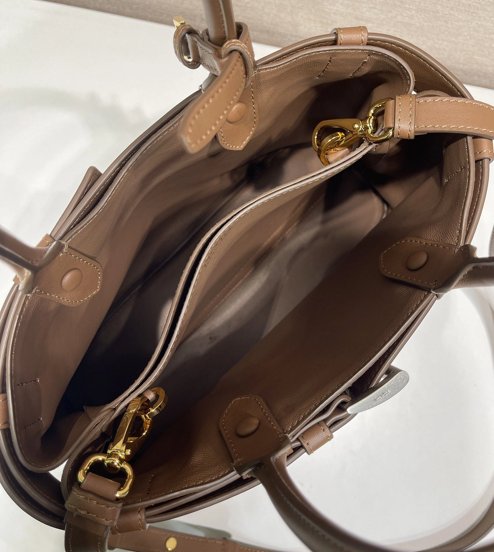 Prada Top Handle Bags 4099A-0470