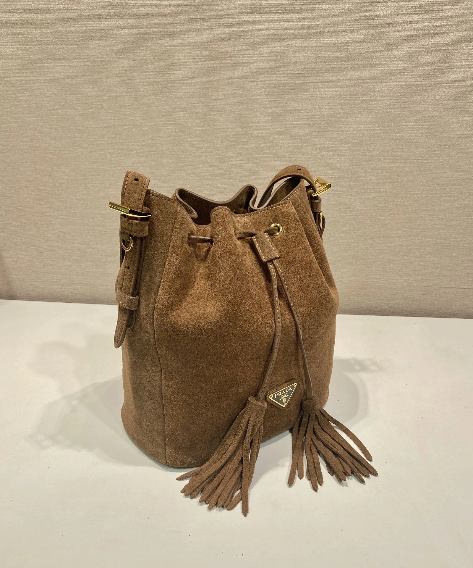 Prada Bucket Bags 4099A-0472