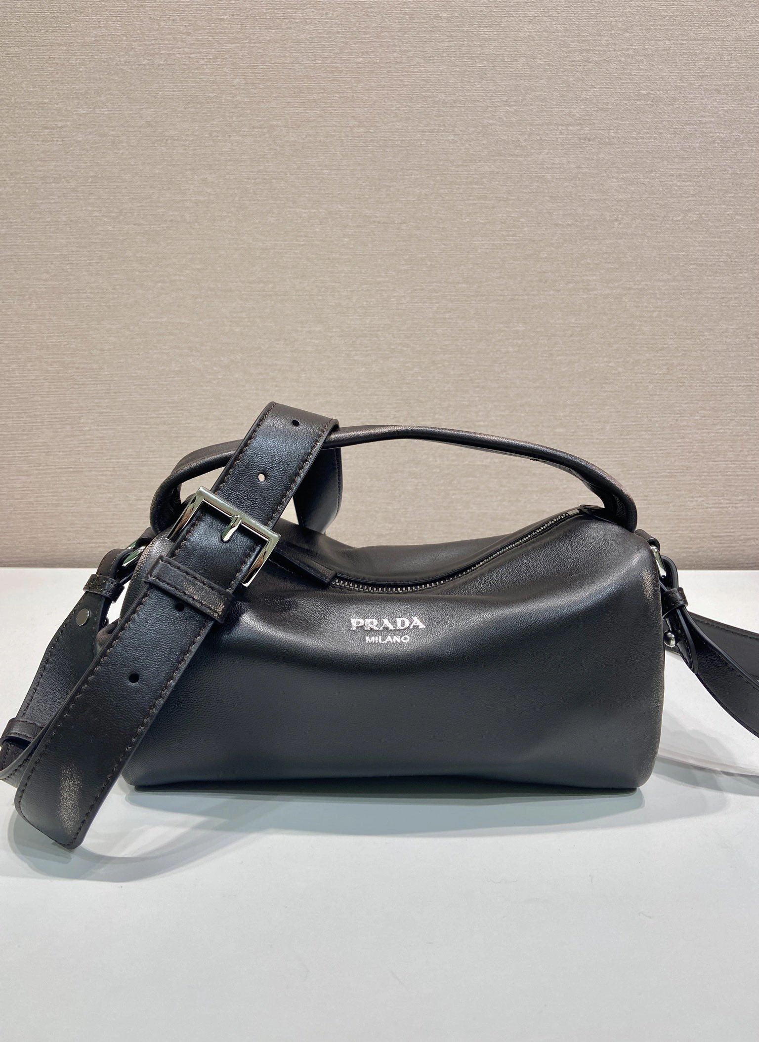 Prada Top Handle Bags 4099A-0481