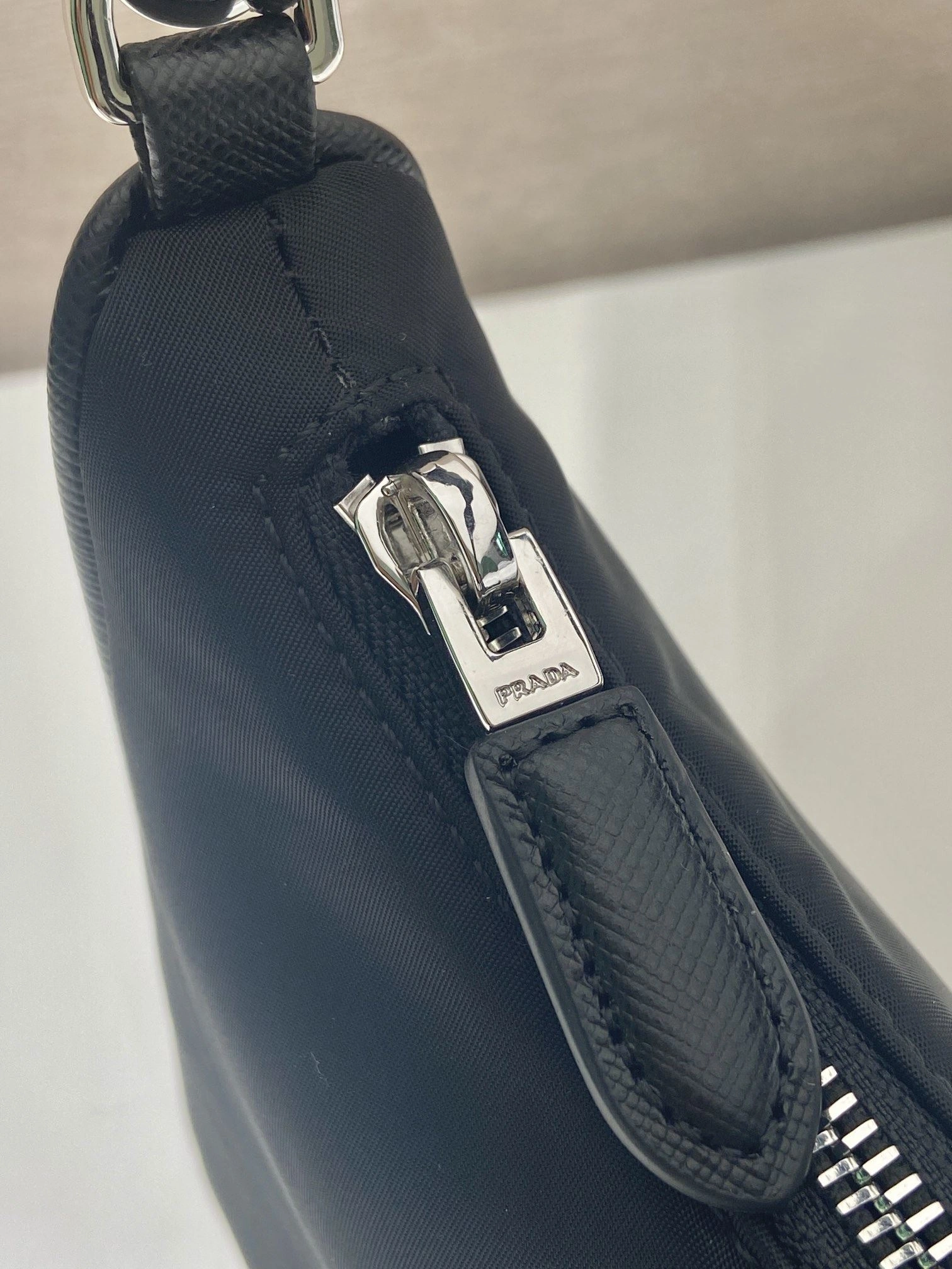 Prada Top Handle Bags 4099A-0489