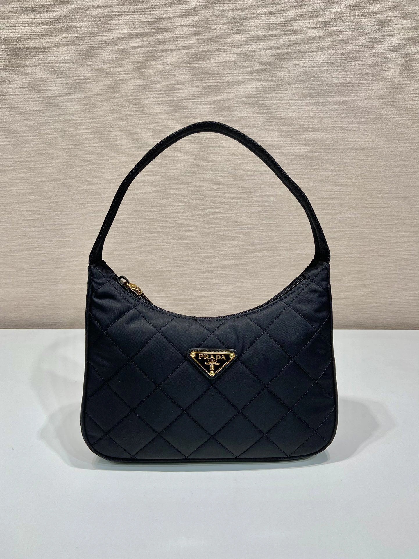Prada Top Handle Bags 4099A-0495