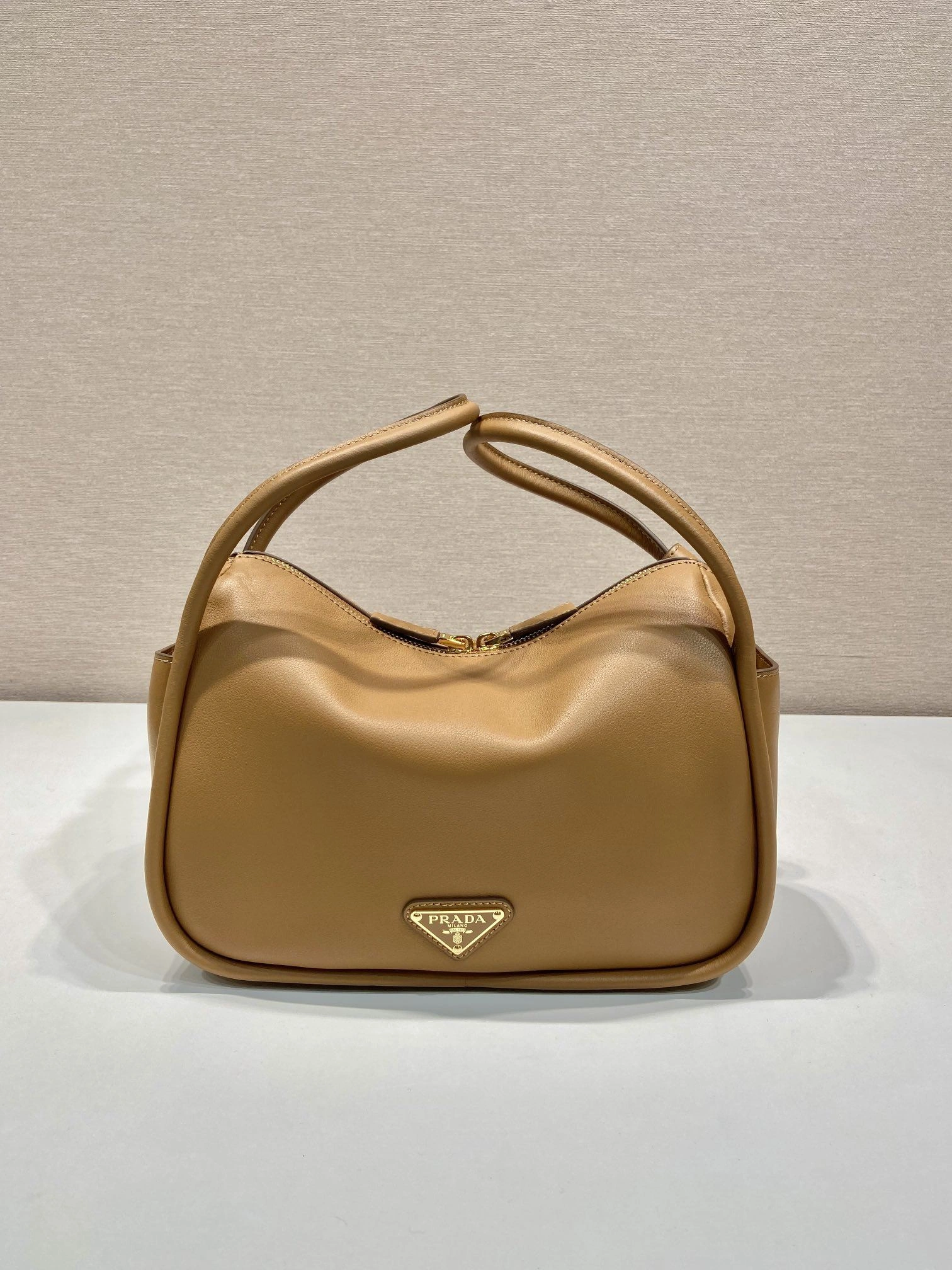 Prada Top Handle Bags 4099A-0497