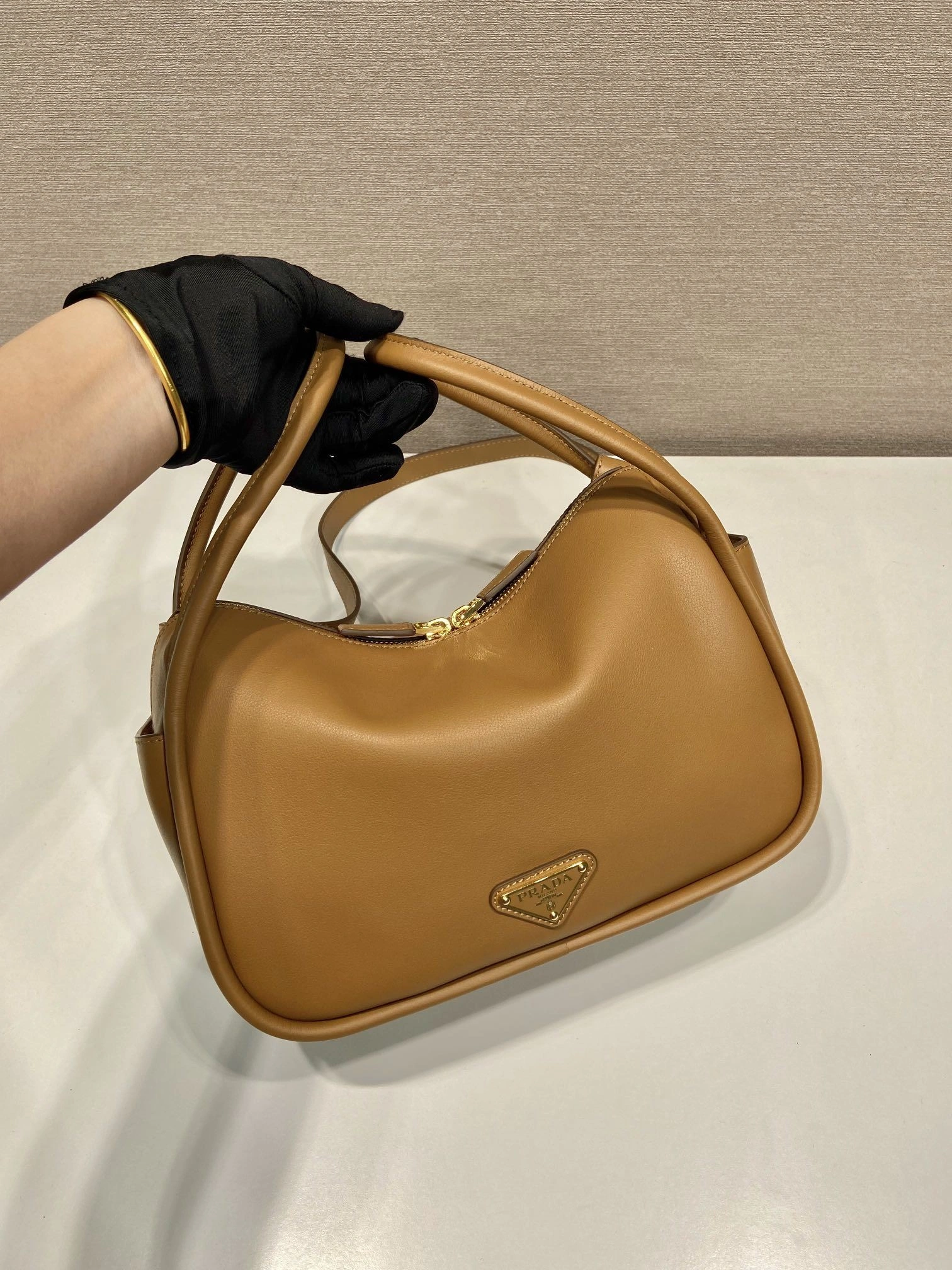 Prada Top Handle Bags 4099A-0497
