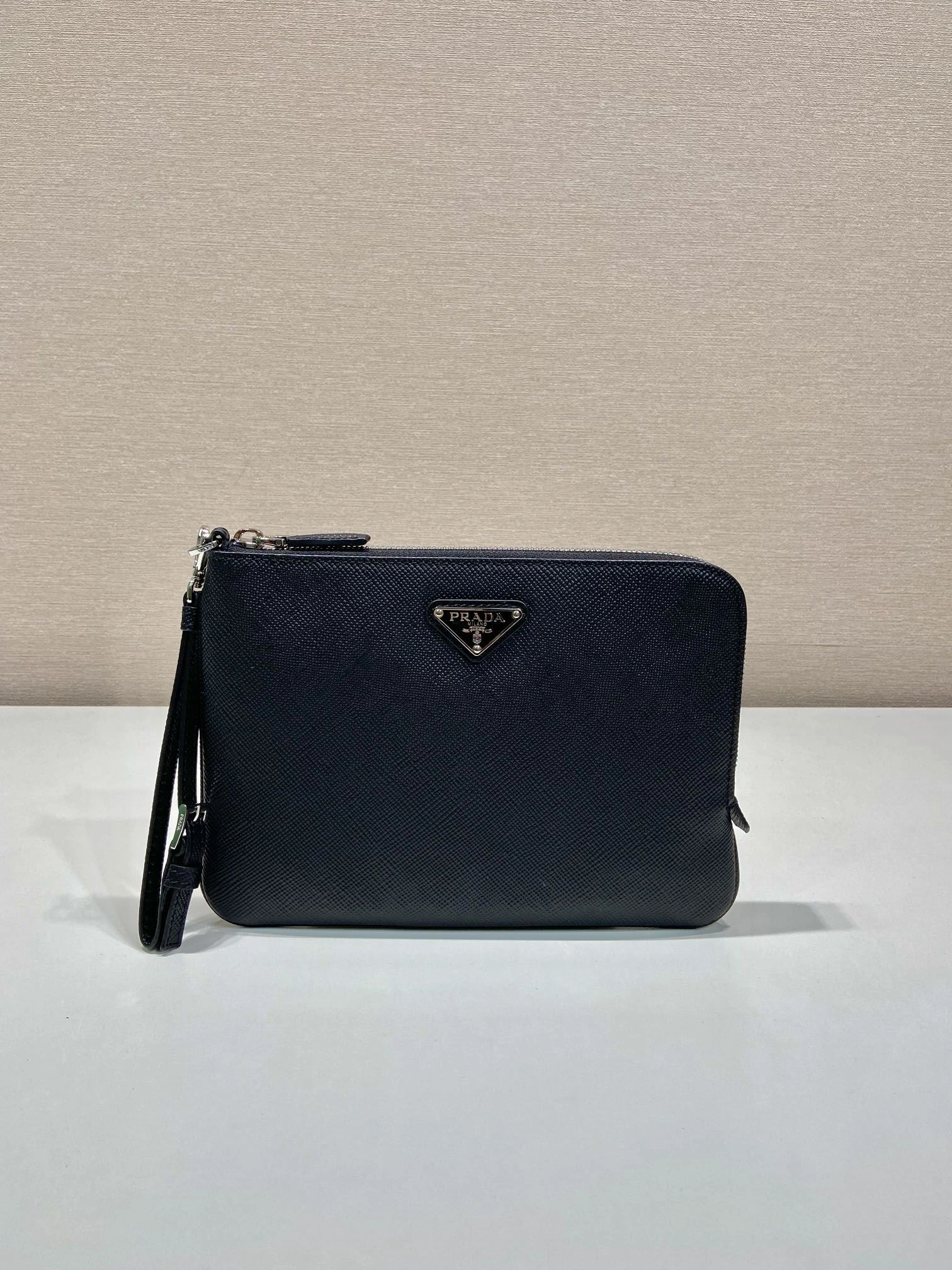 Prada Clutch Bags 4099A-0509