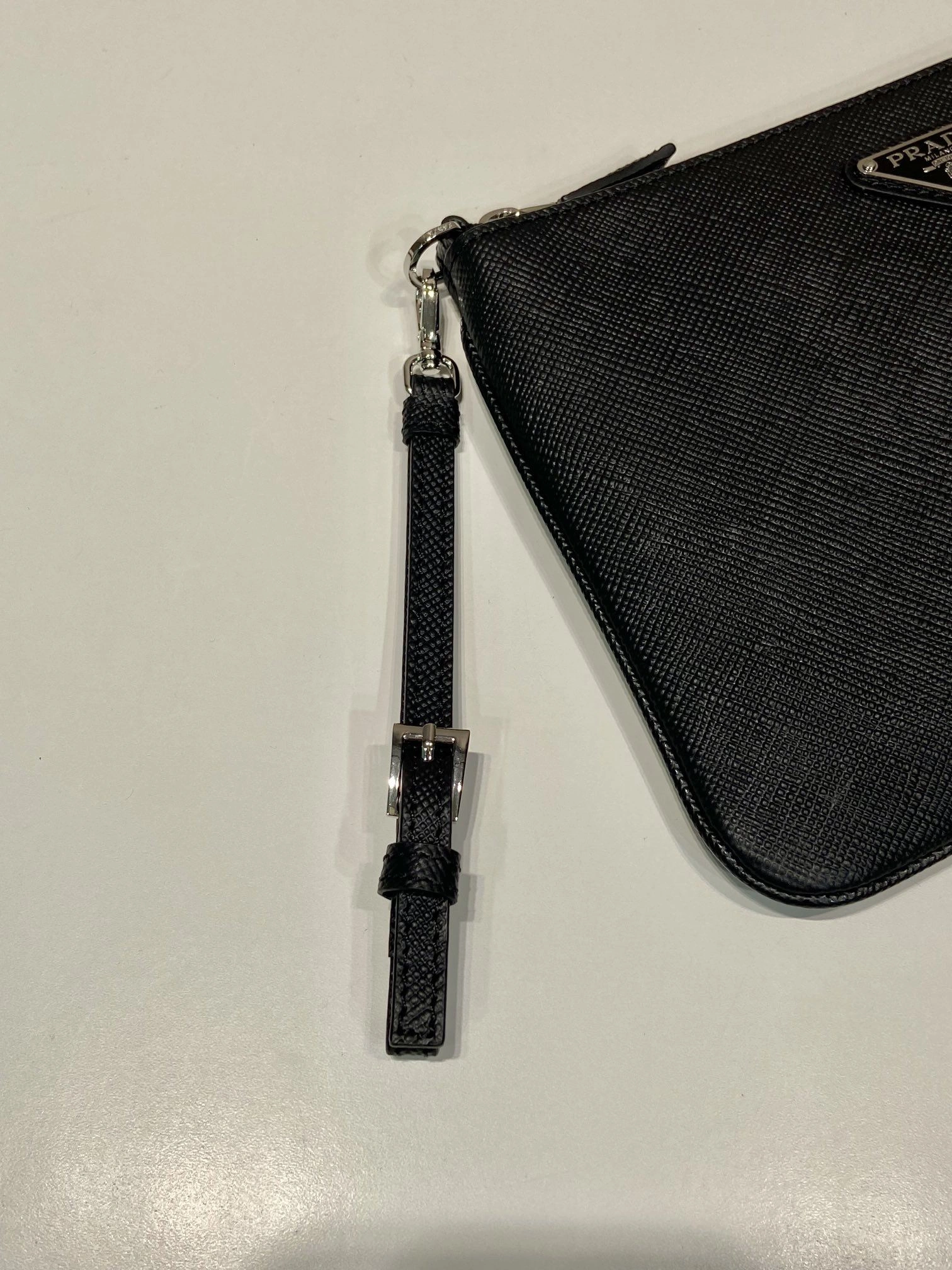 Prada Clutch Bags 4099A-0509