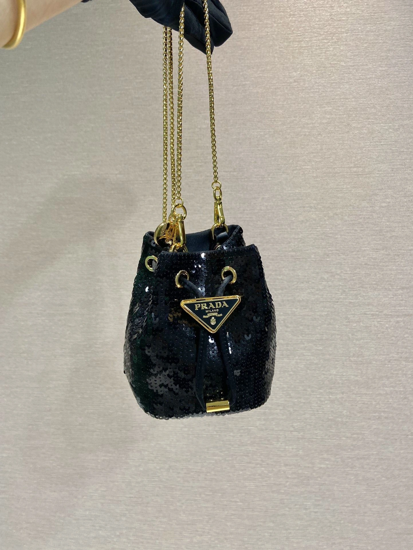 Prada Bucket Bags 4099A-0519