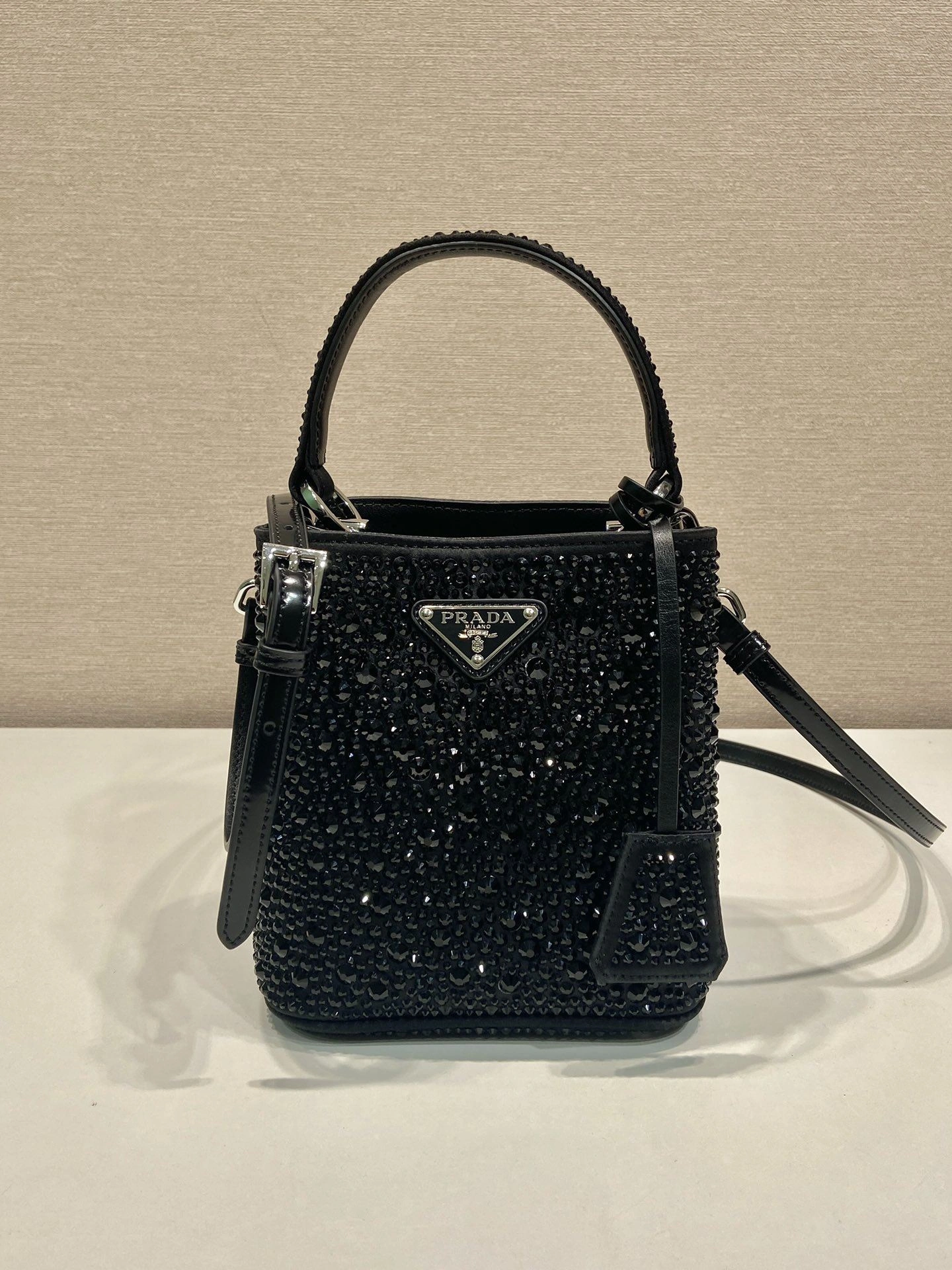 Prada Top Handle Bags 4099A-0520