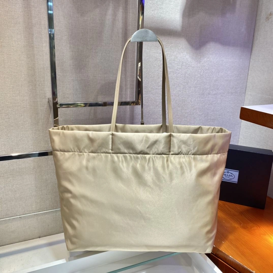 Prada Shopping Bags 4099A-0527