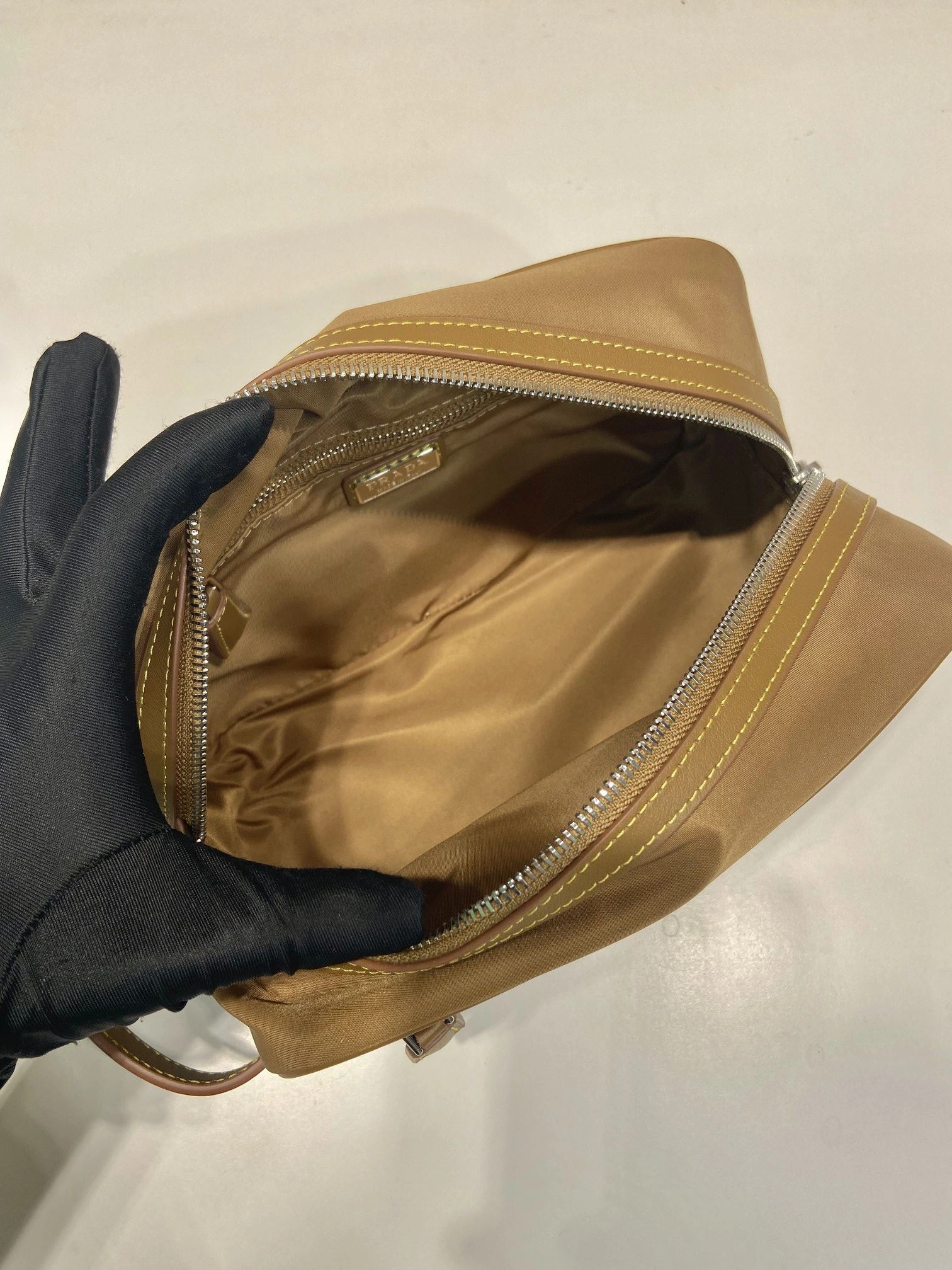 Prada Clutch Bags 4099A-0534