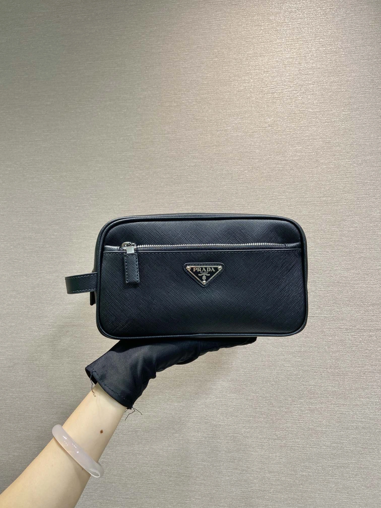 Prada Clutch Bags 4099A-0535
