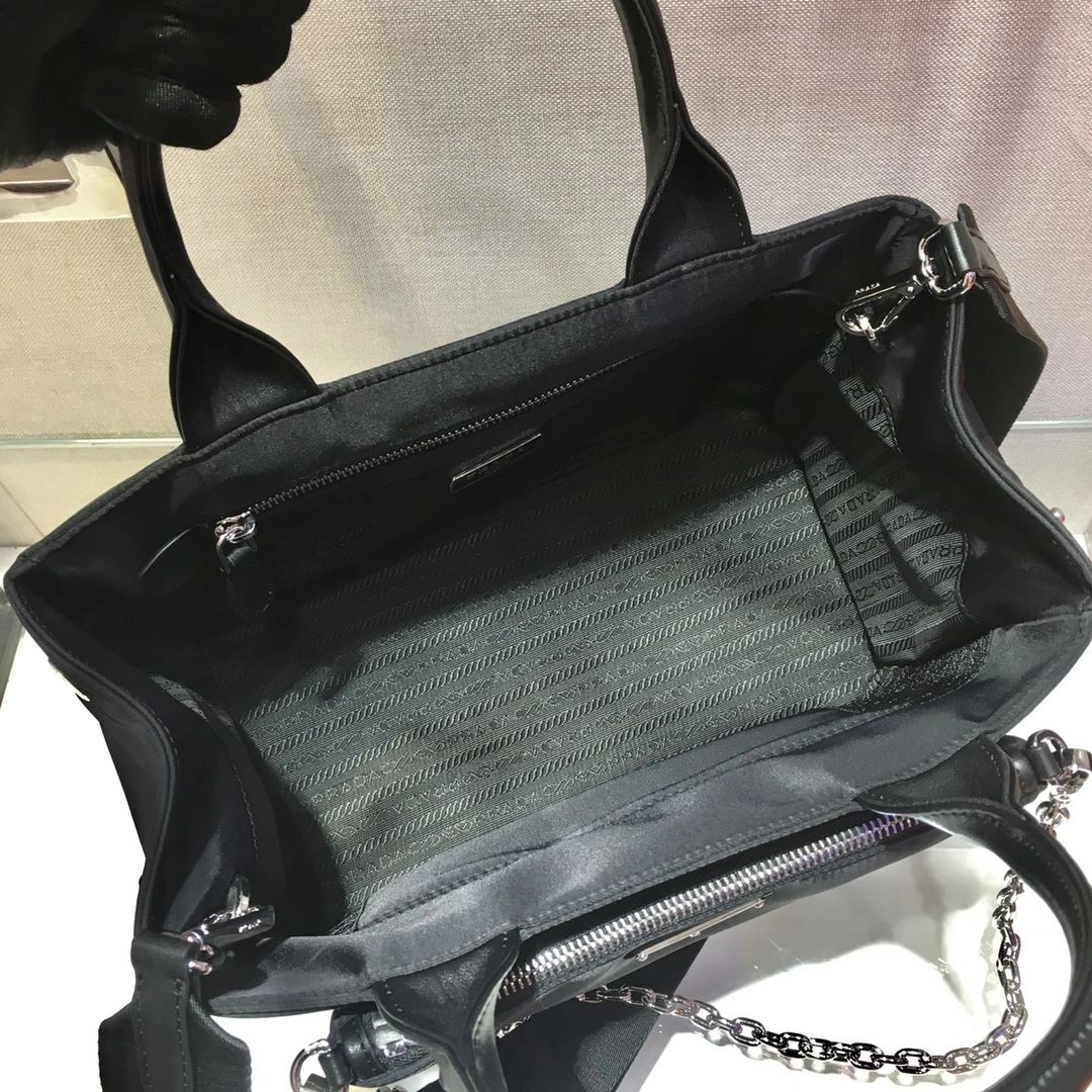 Prada Top Handle Bags 4099A-0562