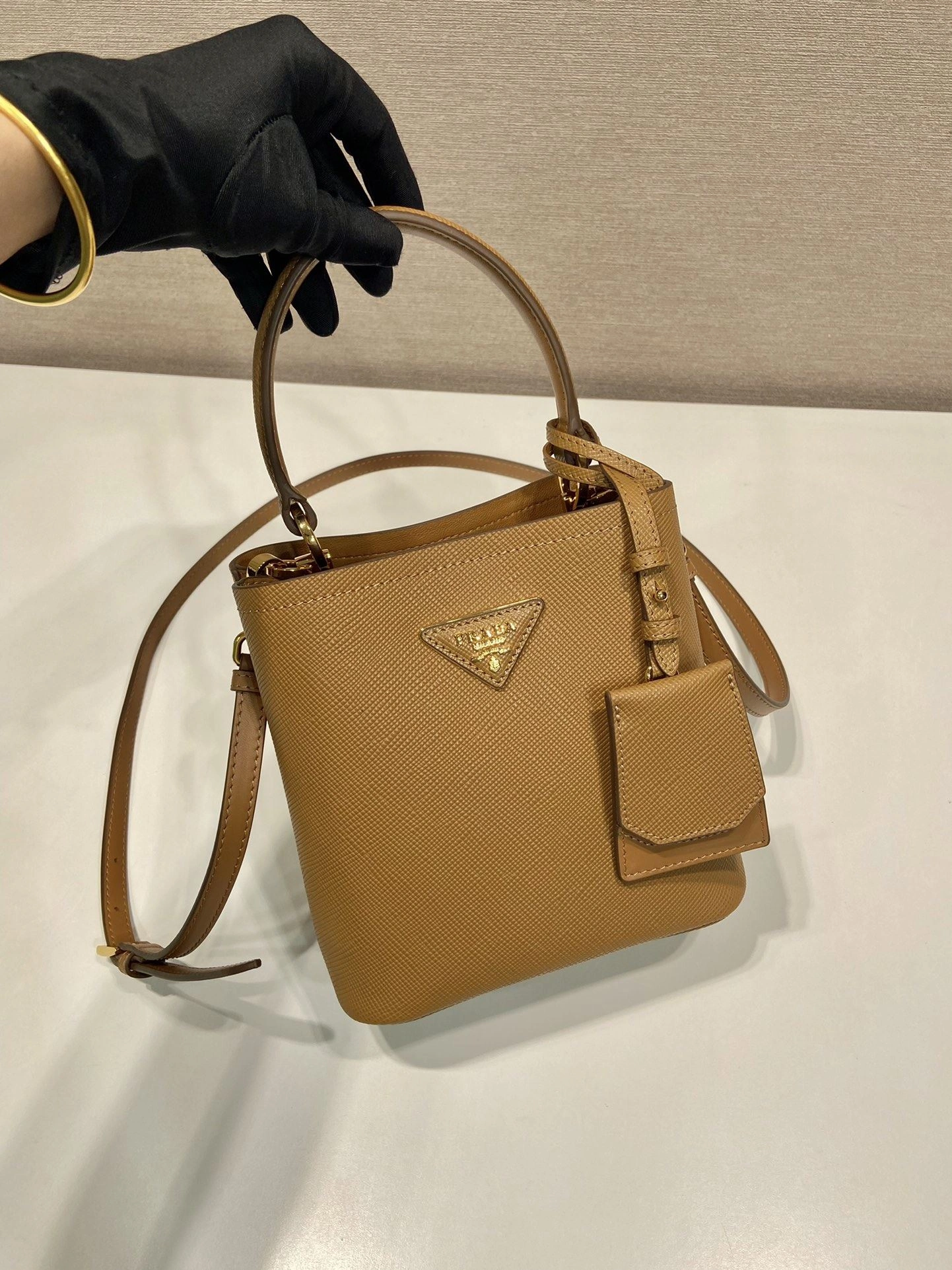 Prada Top Handle Bags 4099A-0579