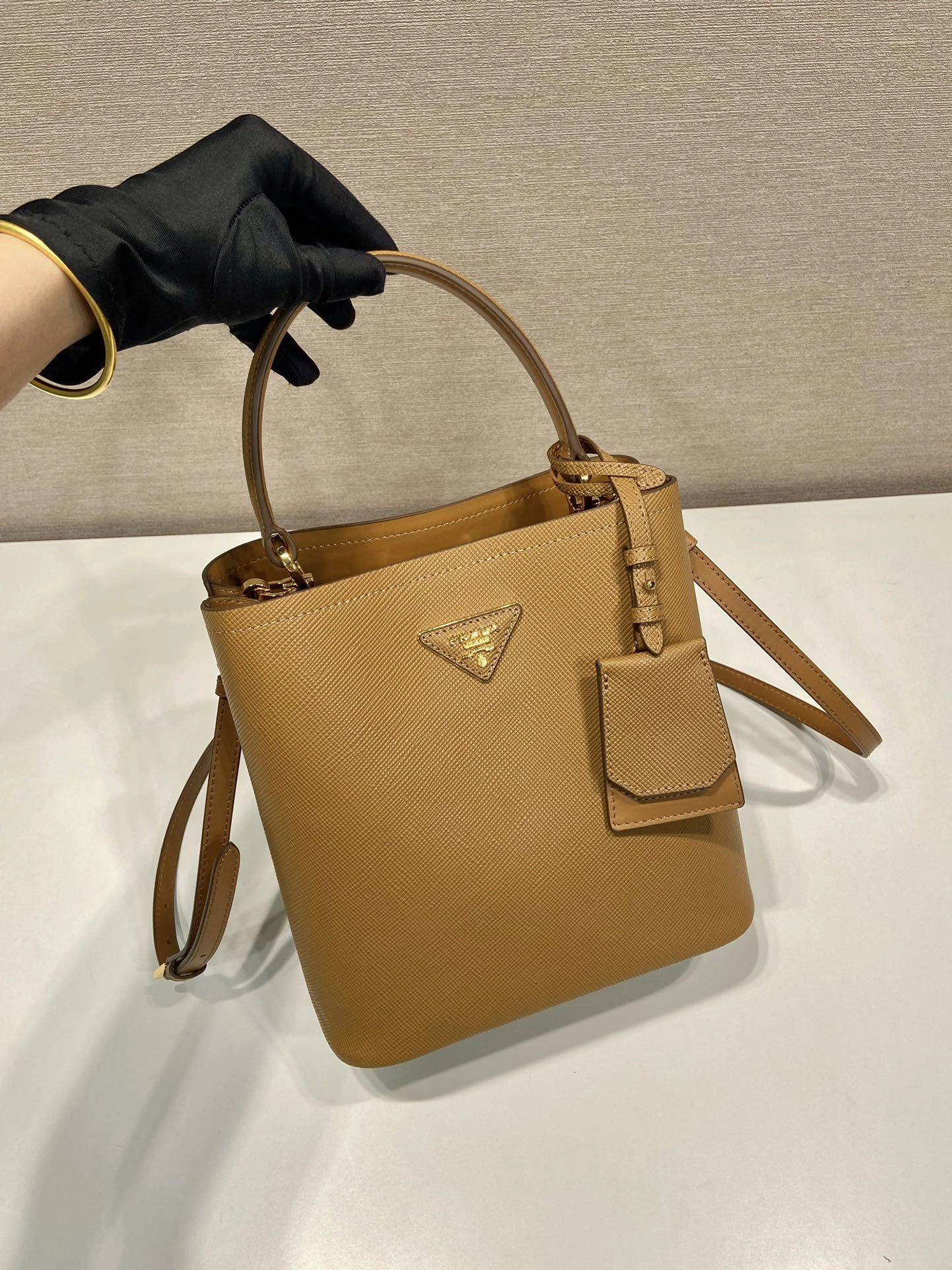 Prada Top Handle Bags 4099A-0580
