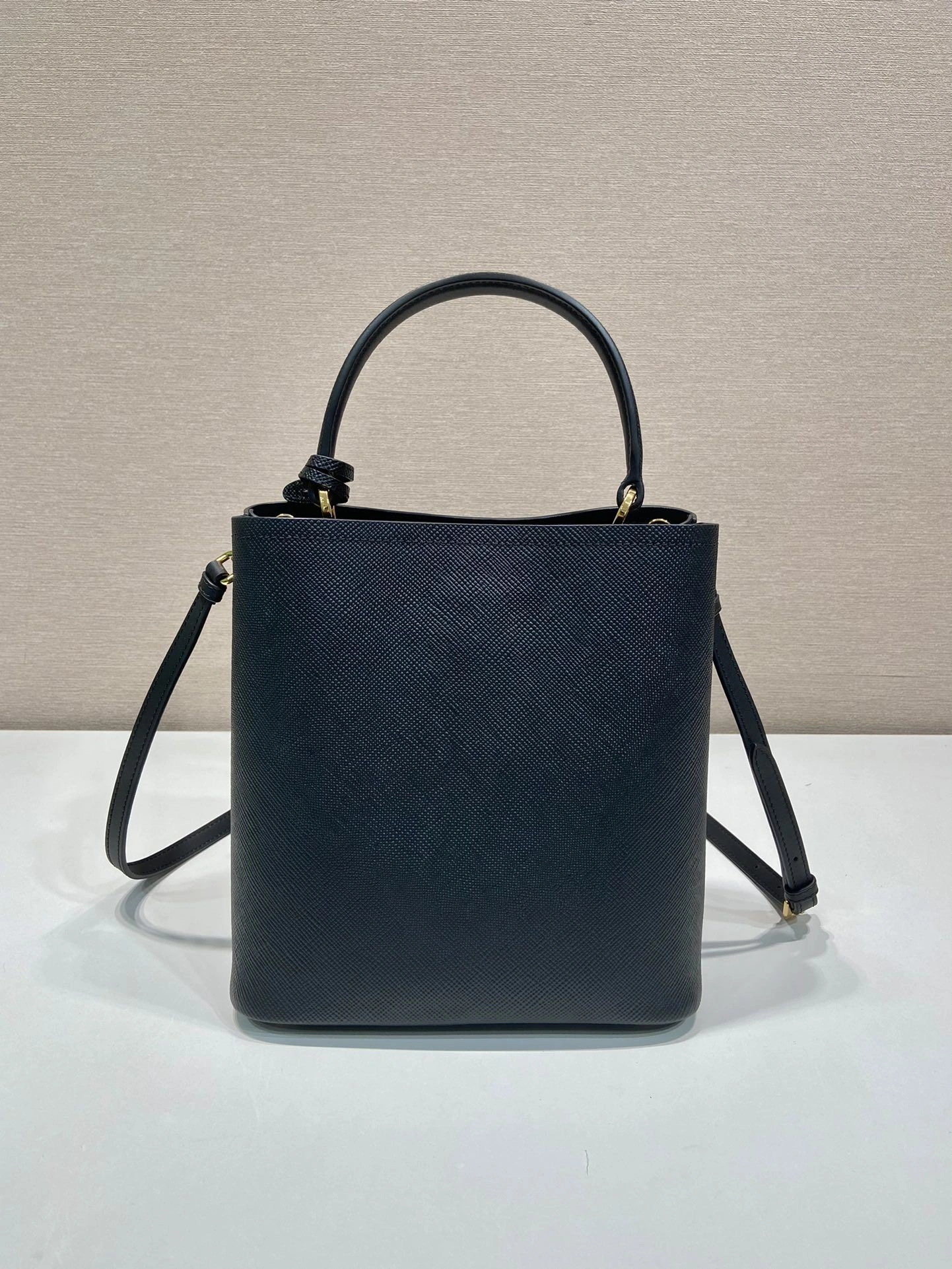 Prada Top Handle Bags 4099A-0581
