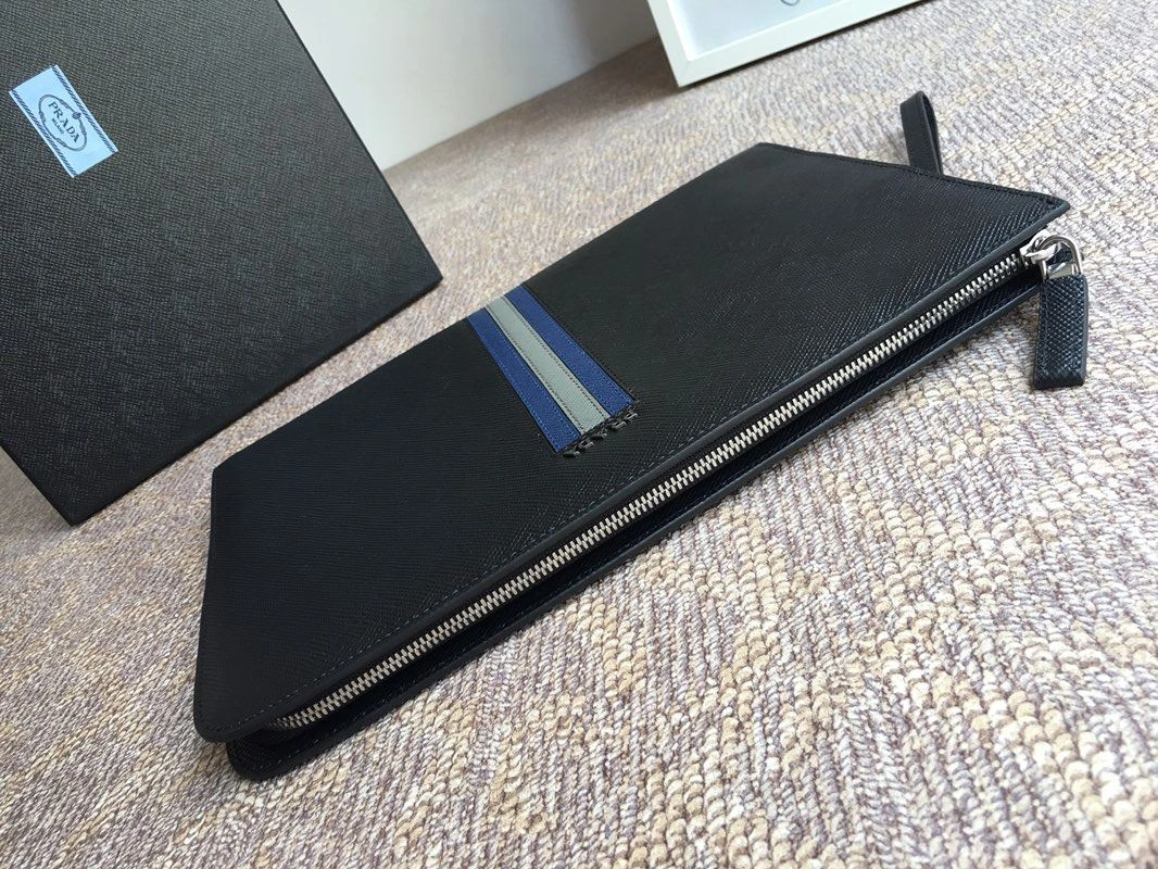 Prada Clutch Bags 4099A-0585