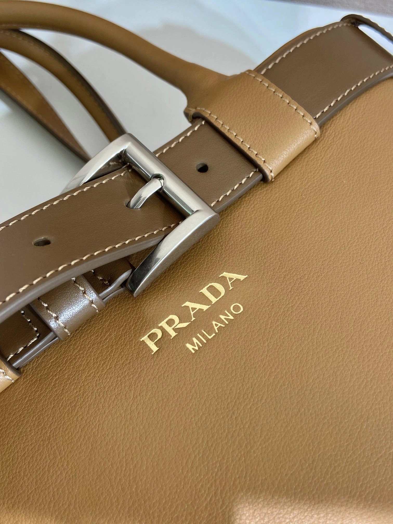 Prada Top Handle Bags 4099A-0595