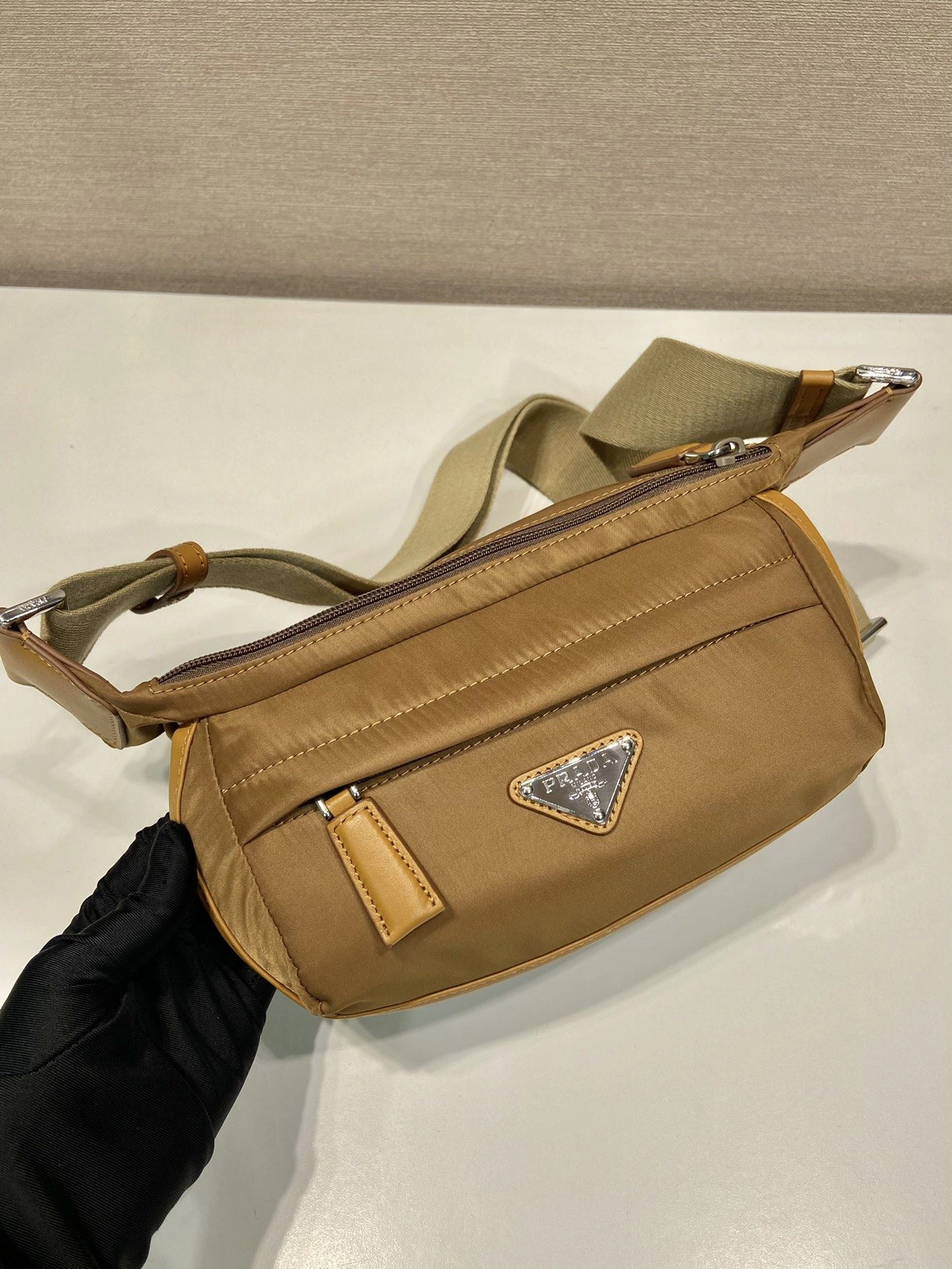 Prada Top Handle Bags 4099A-0604