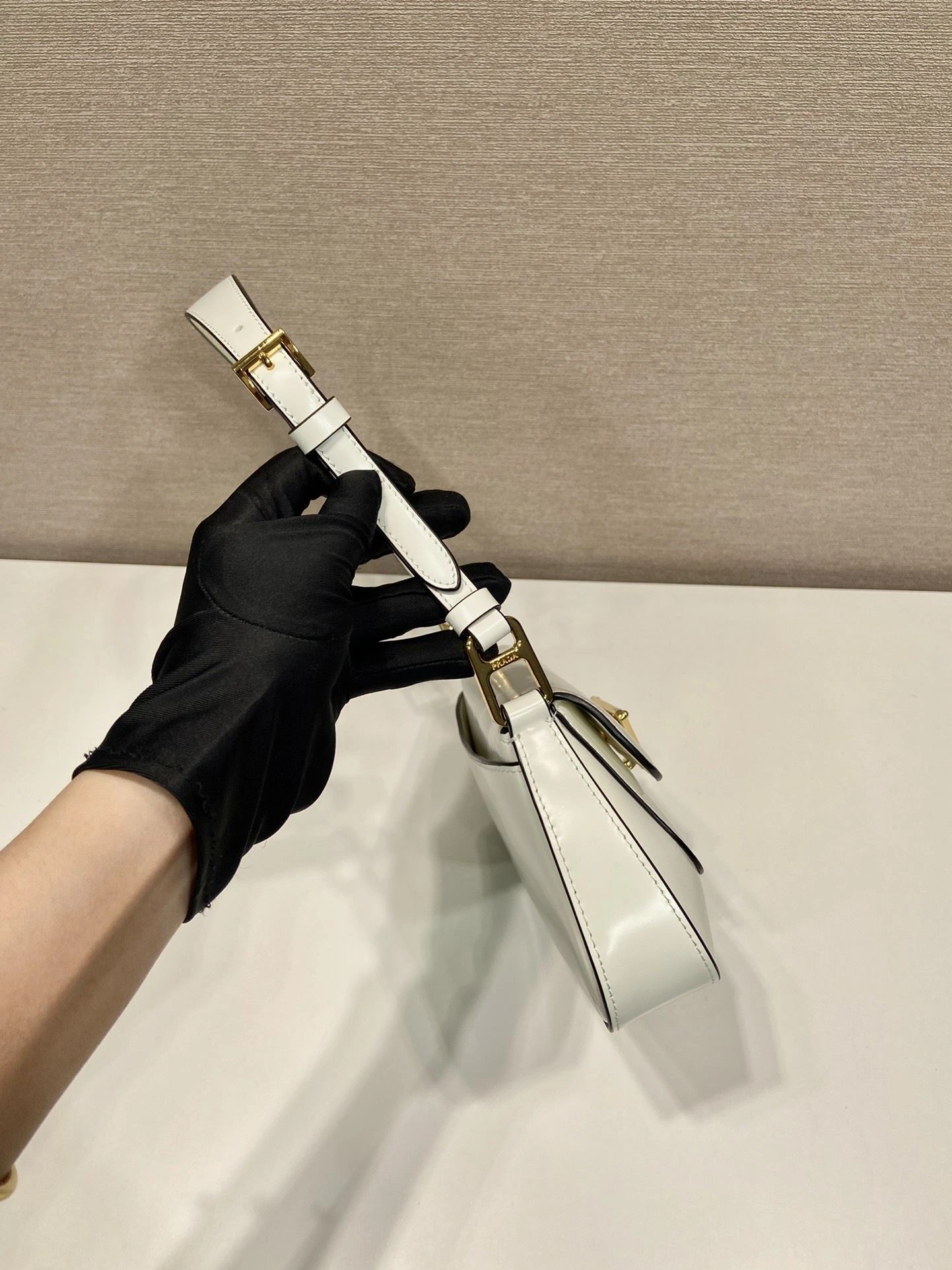 Prada Top Handle Bags 4099A-0609