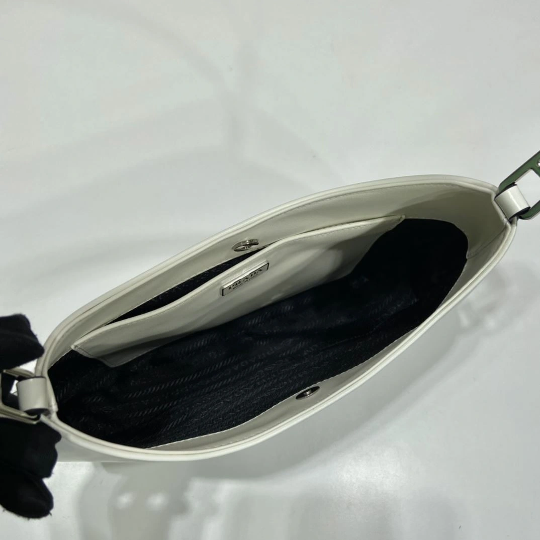 Prada Top Handle Bags 4099A-0616