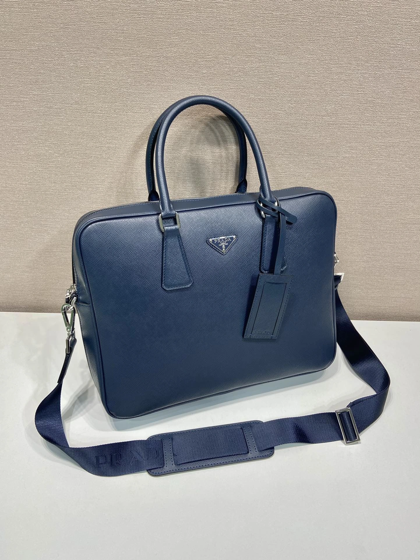 Prada Briefcase 4099A-0642