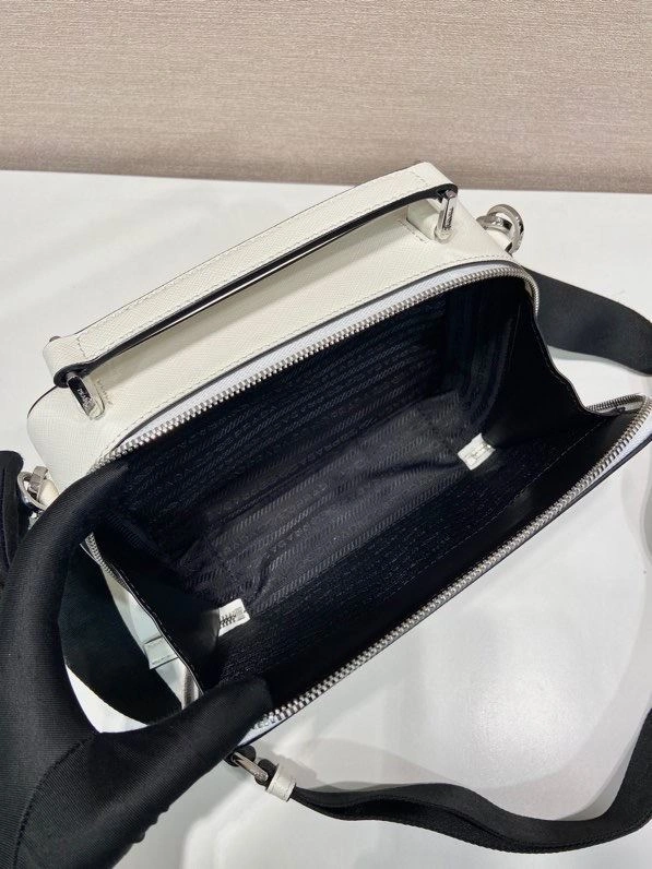 Prada Top Handle Bags 4099A-0650