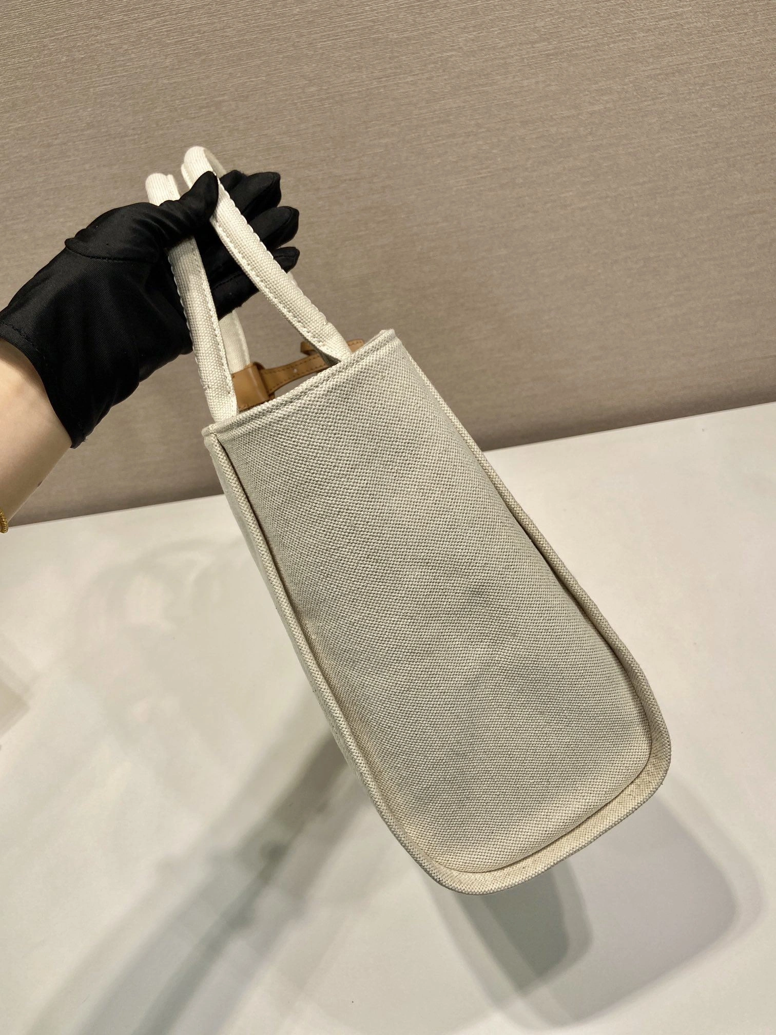 Prada Top Handle Bags 4099A-0662