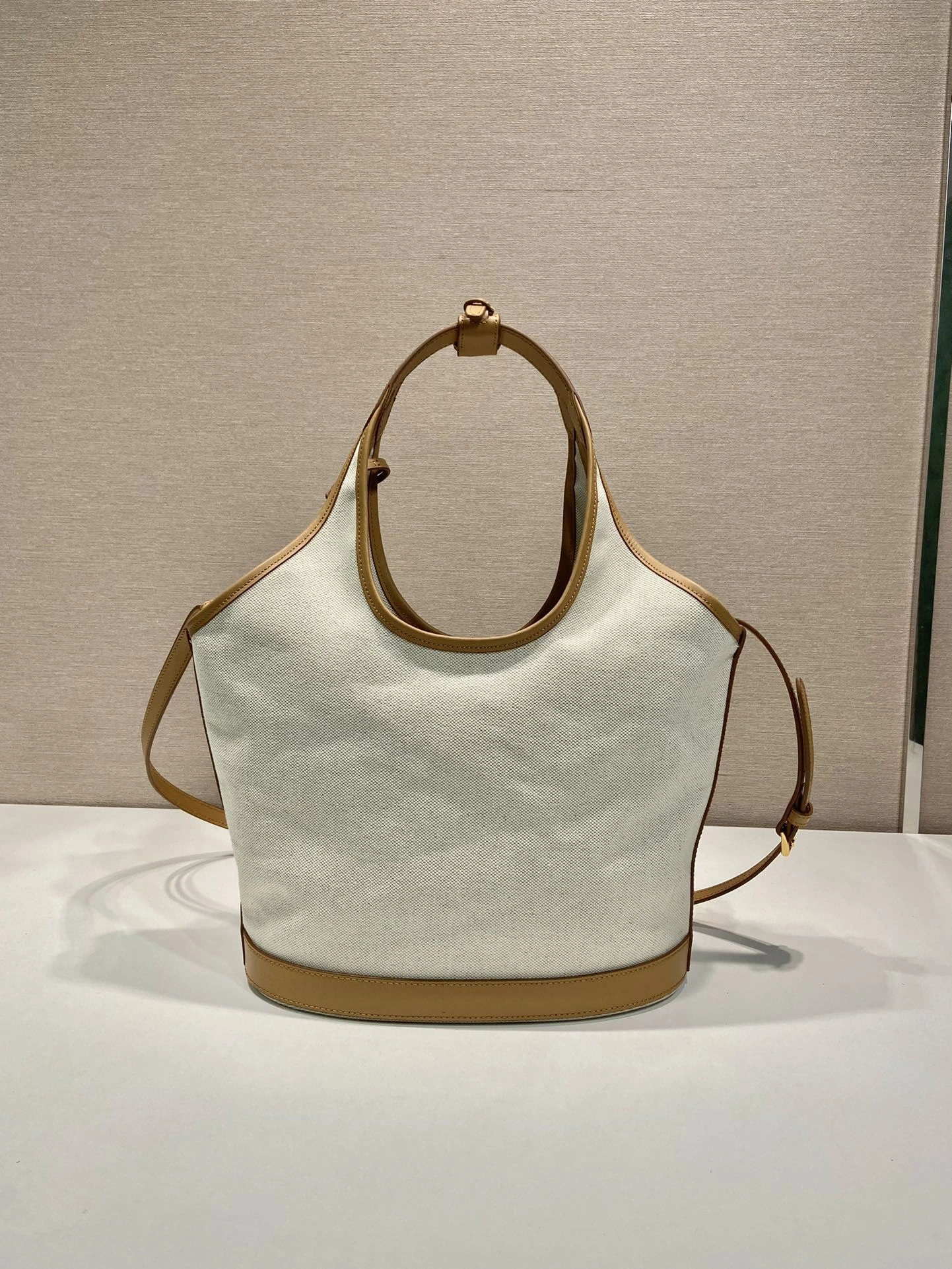 Prada Top Handle Bags 4099A-0664