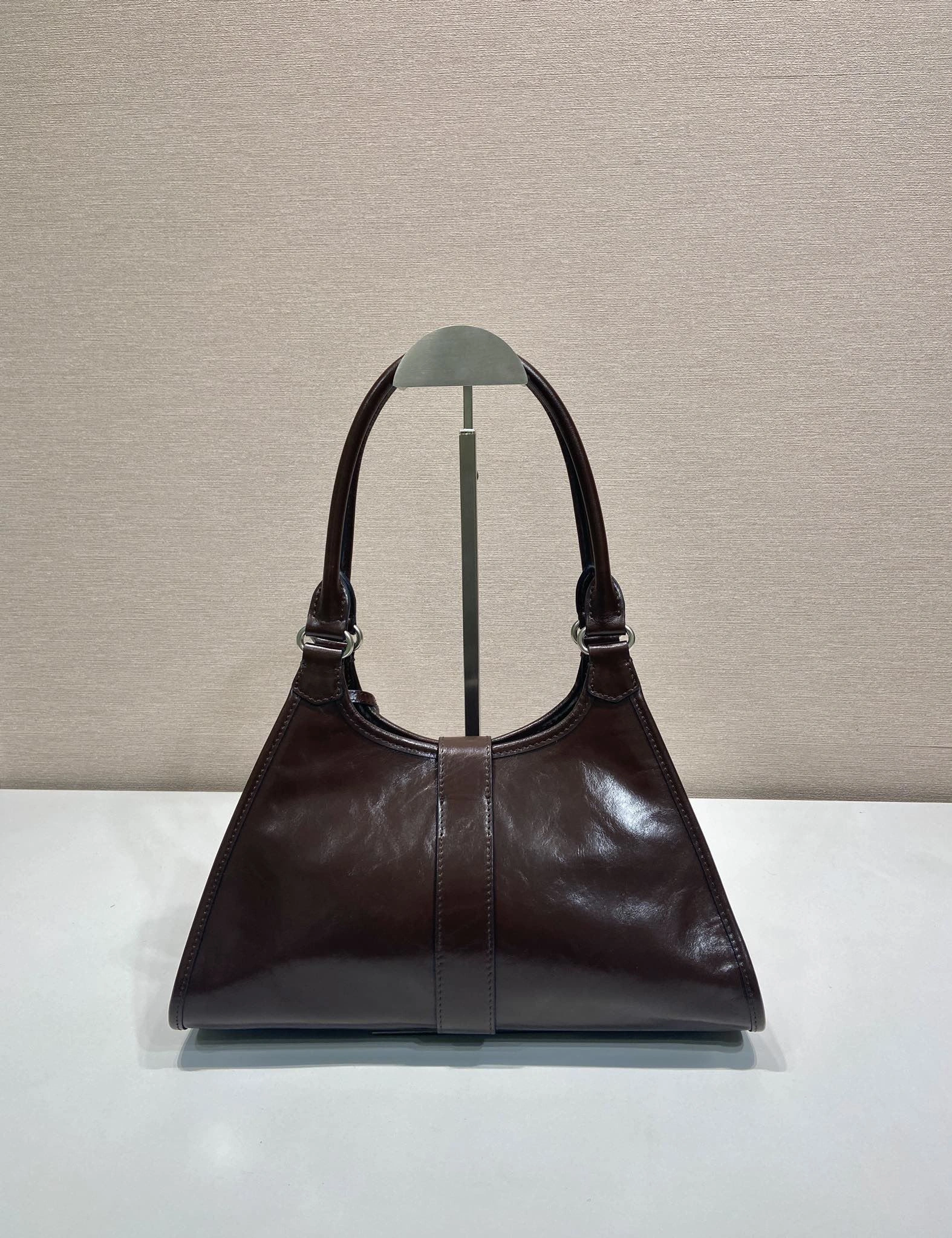 Prada Top Handle Bags 4099A-0666