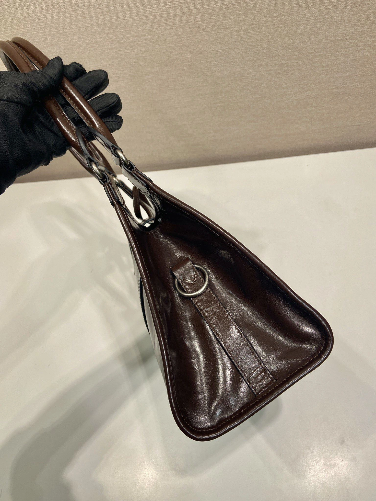 Prada Top Handle Bags 4099A-0666