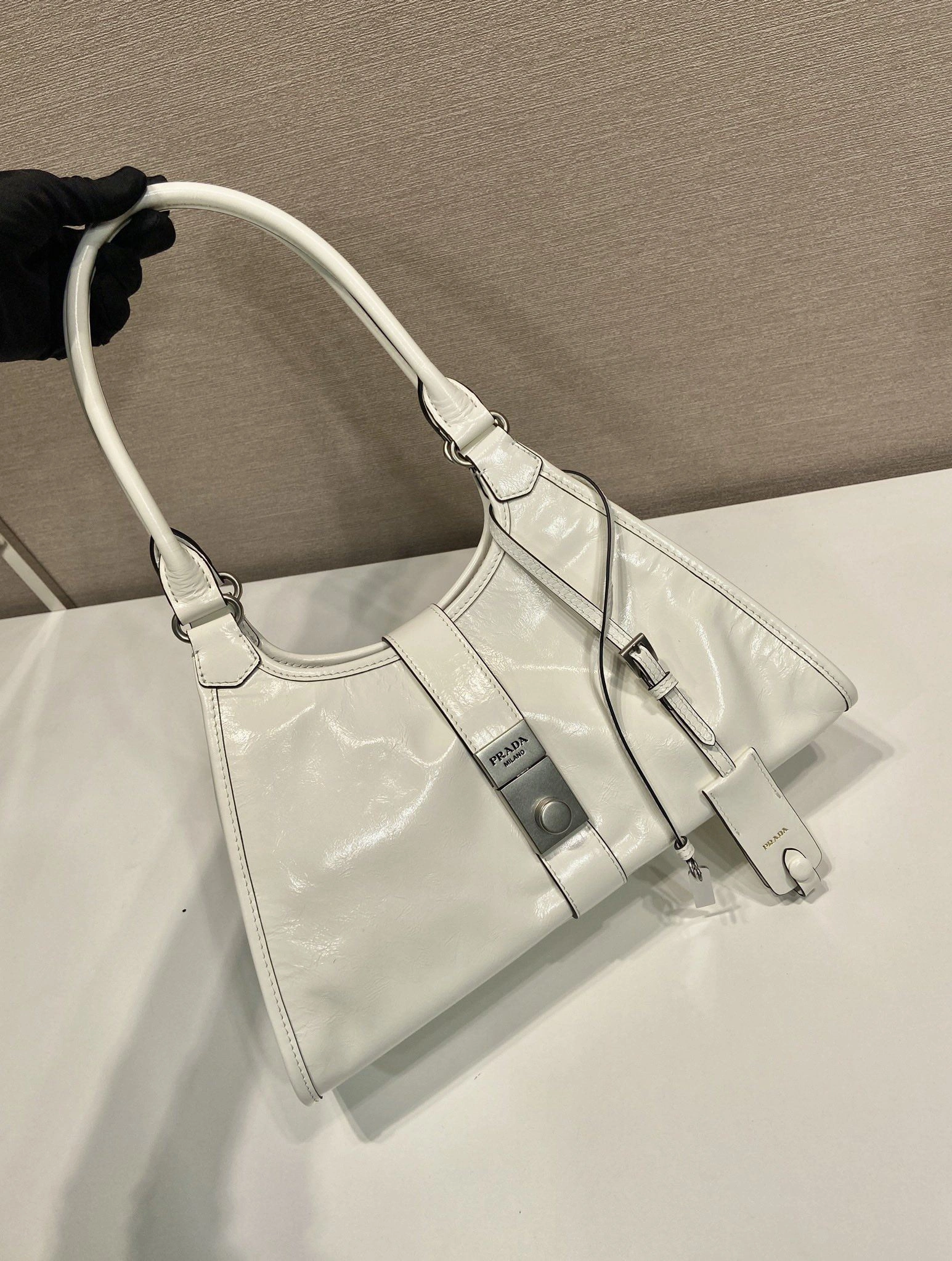 Prada Top Handle Bags 4099A-0667