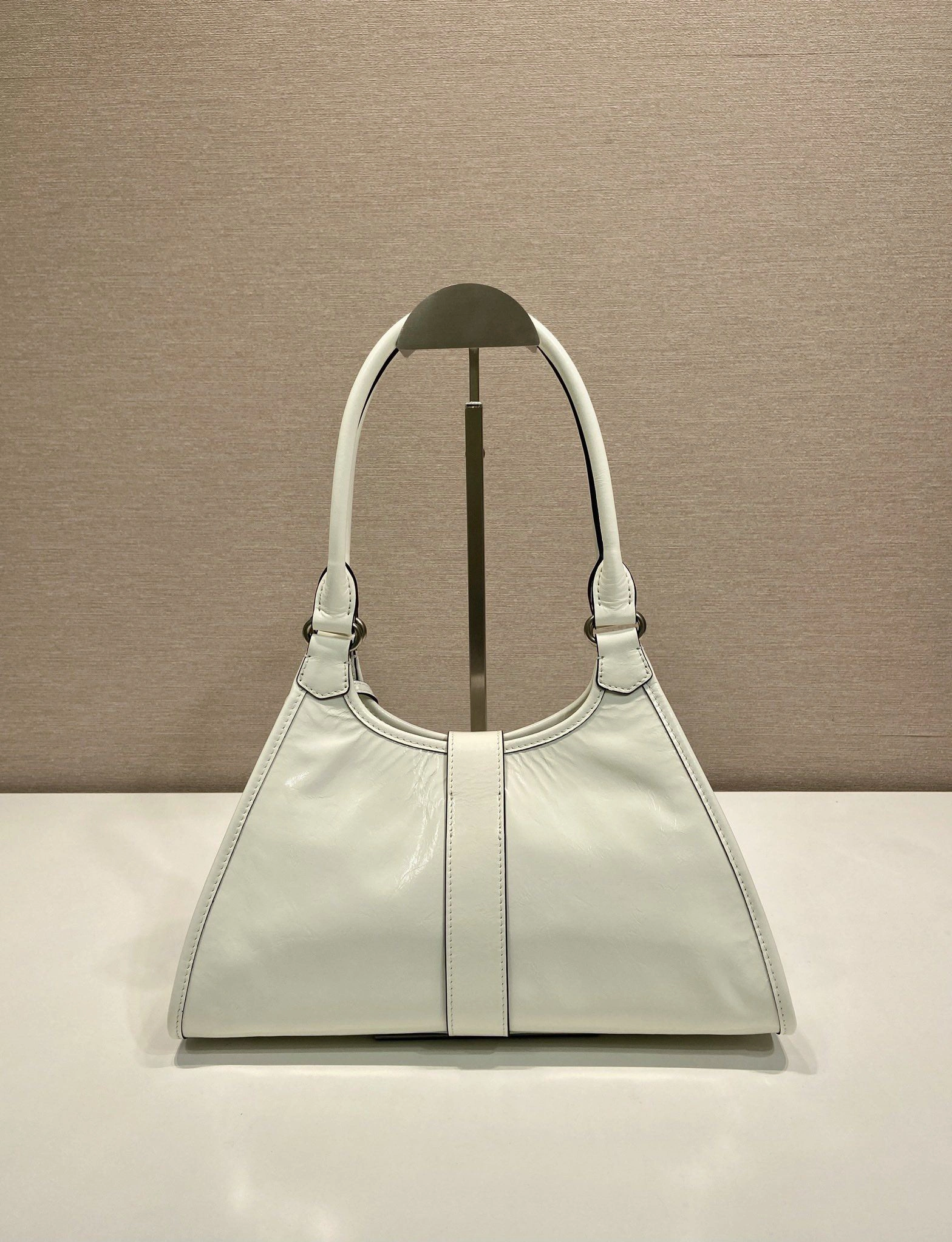 Prada Top Handle Bags 4099A-0667