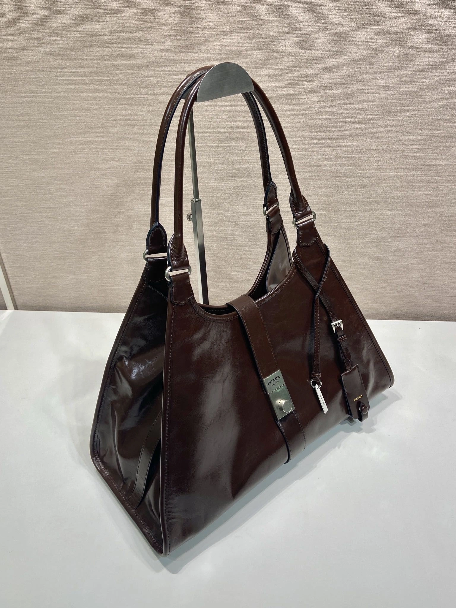 Prada Top Handle Bags 4099A-0669