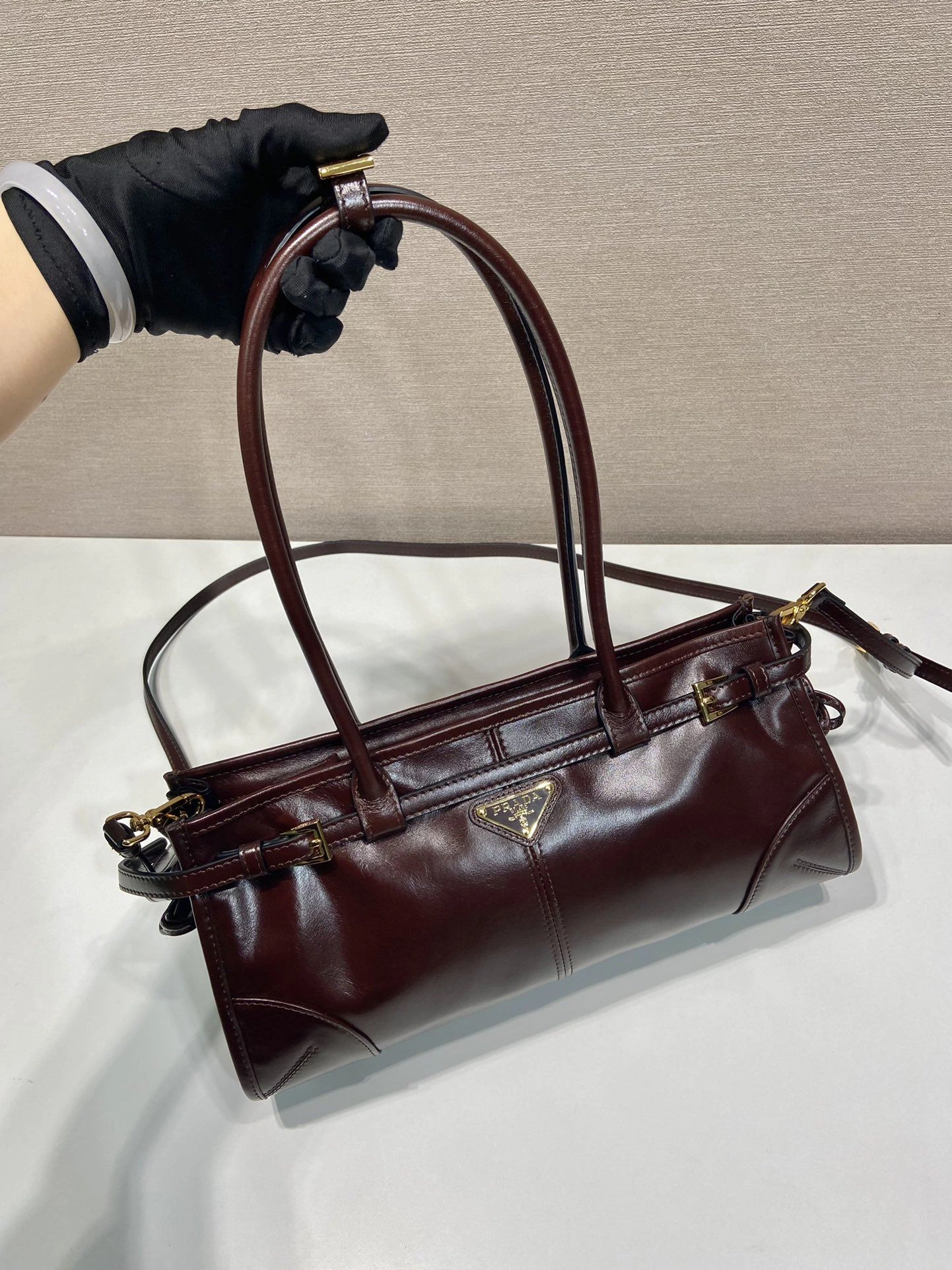 Prada Top Handle Bags 4099A-0676