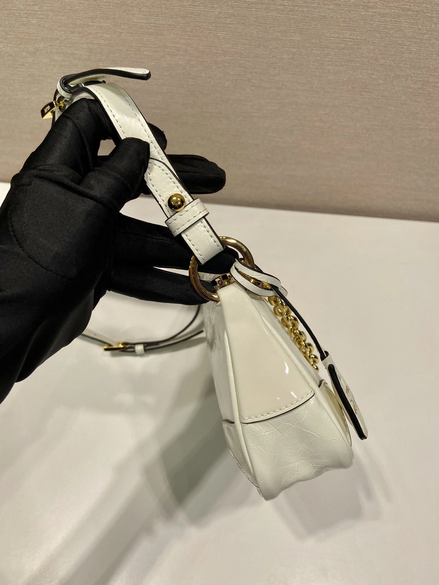 Prada Top Handle Bags 4099A-0697