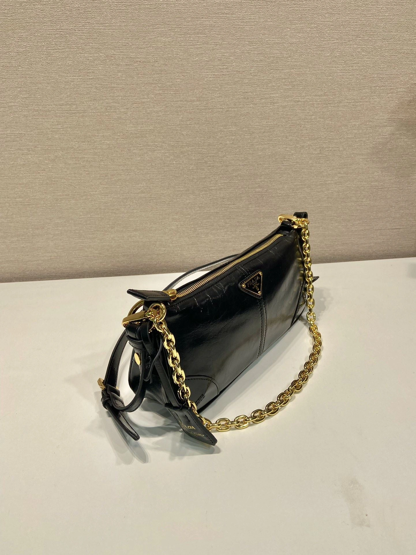 Prada Top Handle Bags 4099A-0698