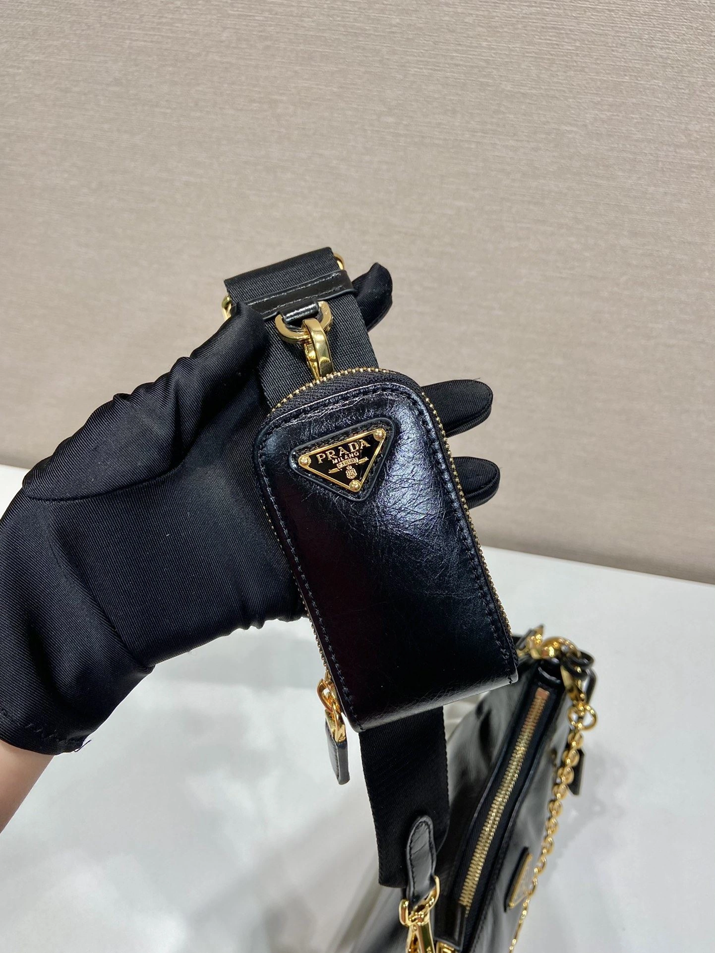 Prada Top Handle Bags 4099A-0699