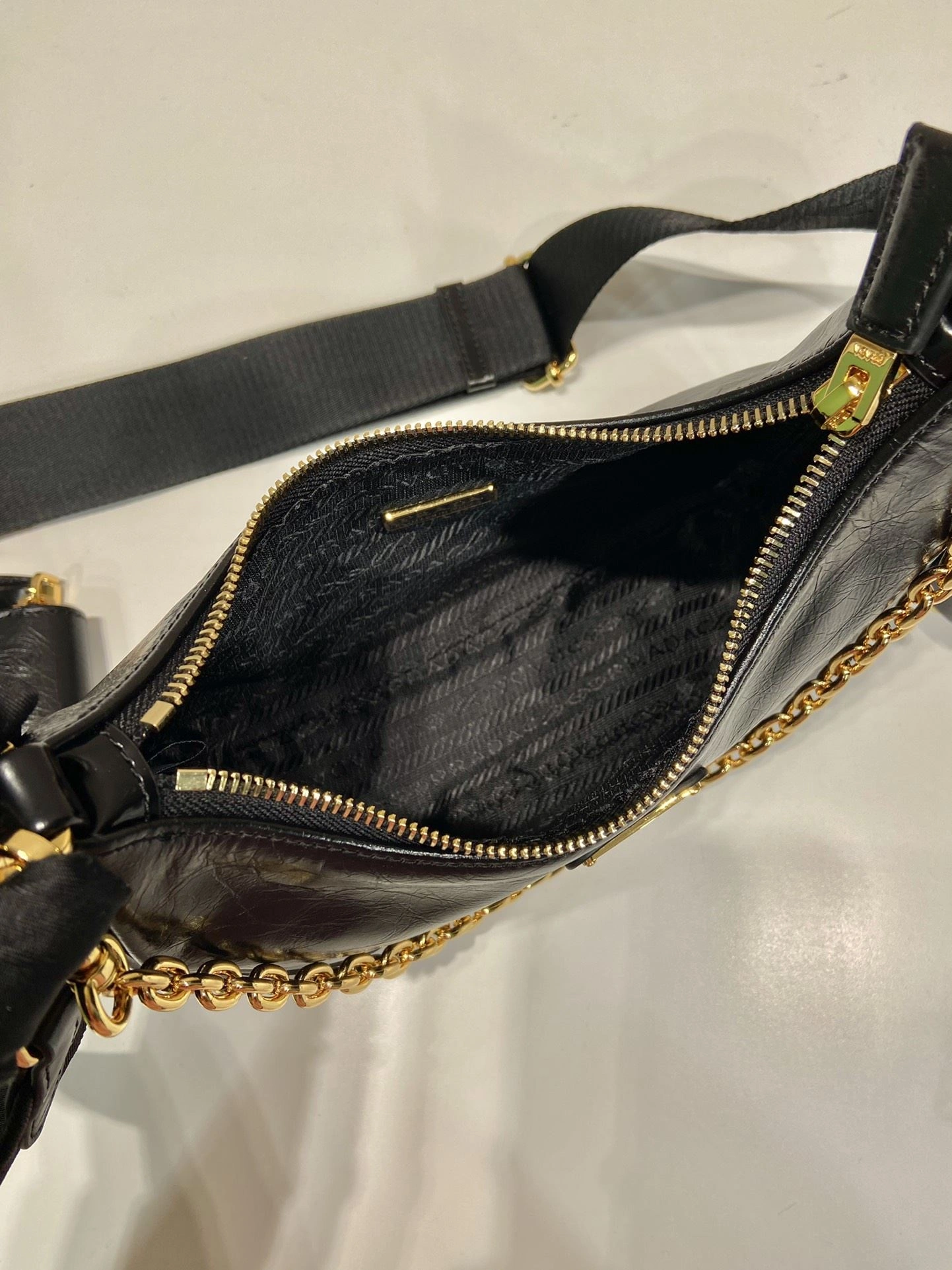 Prada Top Handle Bags 4099A-0699